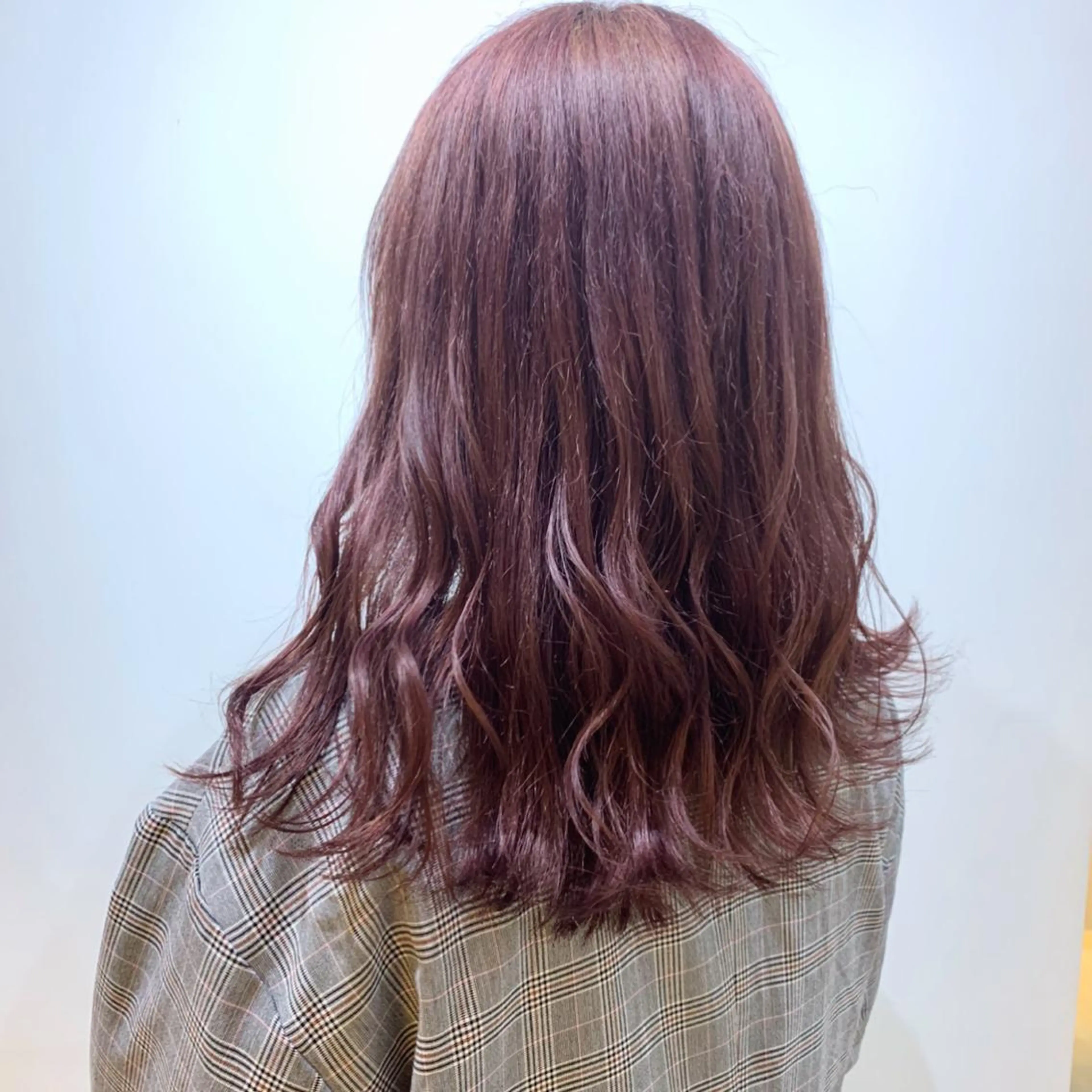 セミロング Jewel Box所属・髪質改善ストレート 特化⭐️杉本奈稀沙のヘアスタイル