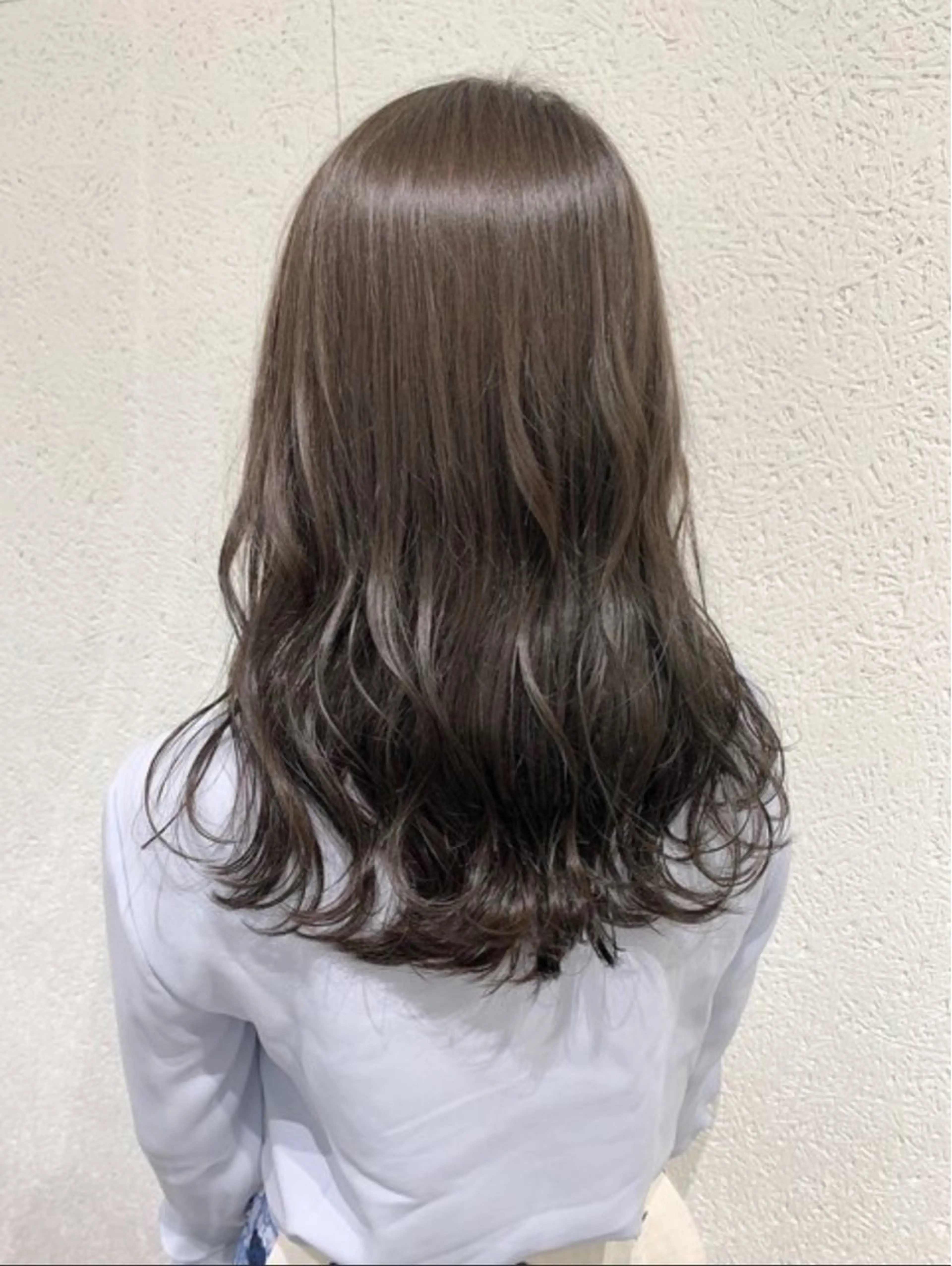 カラー ヘアカラー ヘッドスパ 艶髪🥣透明感カラー 🫧前田奈津実のヘアスタイル