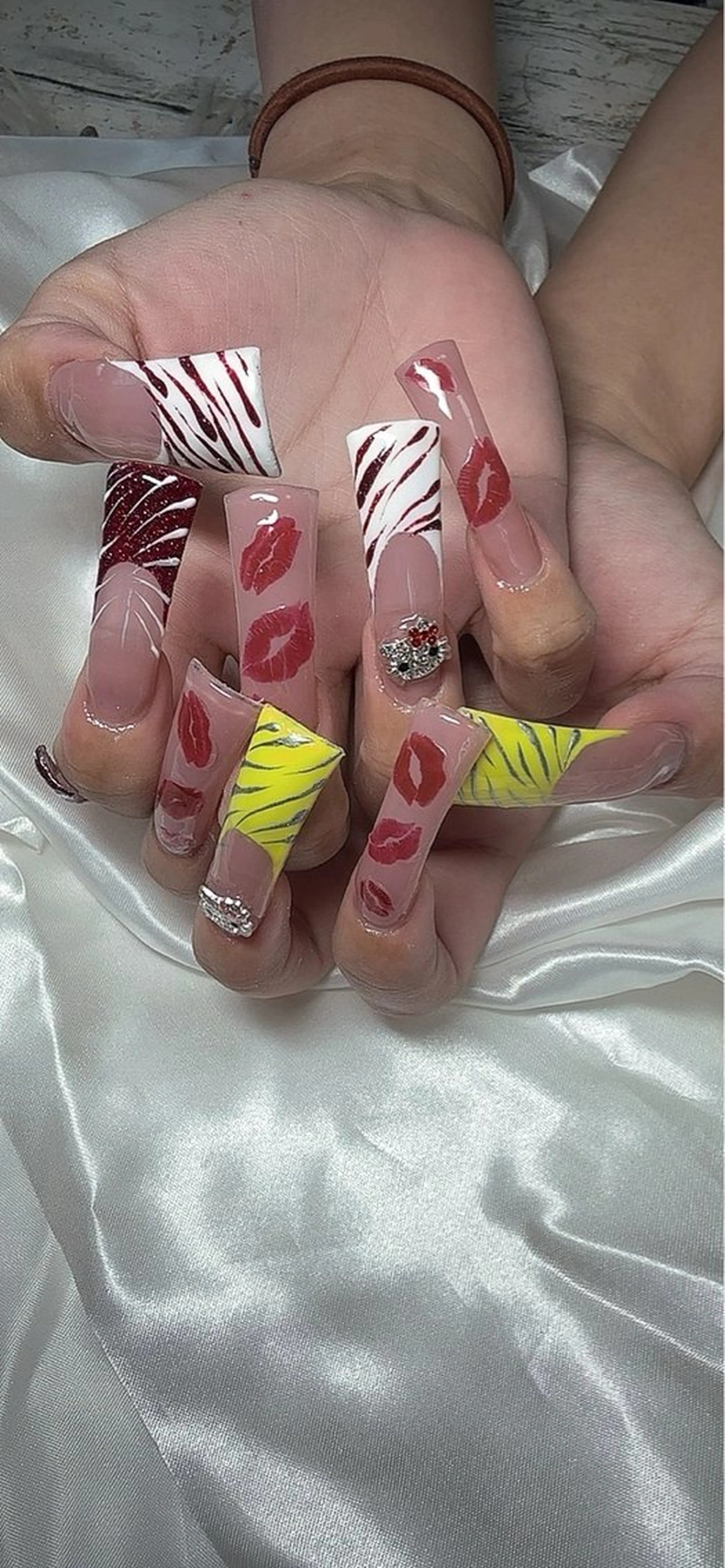 ネイル ハンドネイル Ruana Nailのネイルデザイン