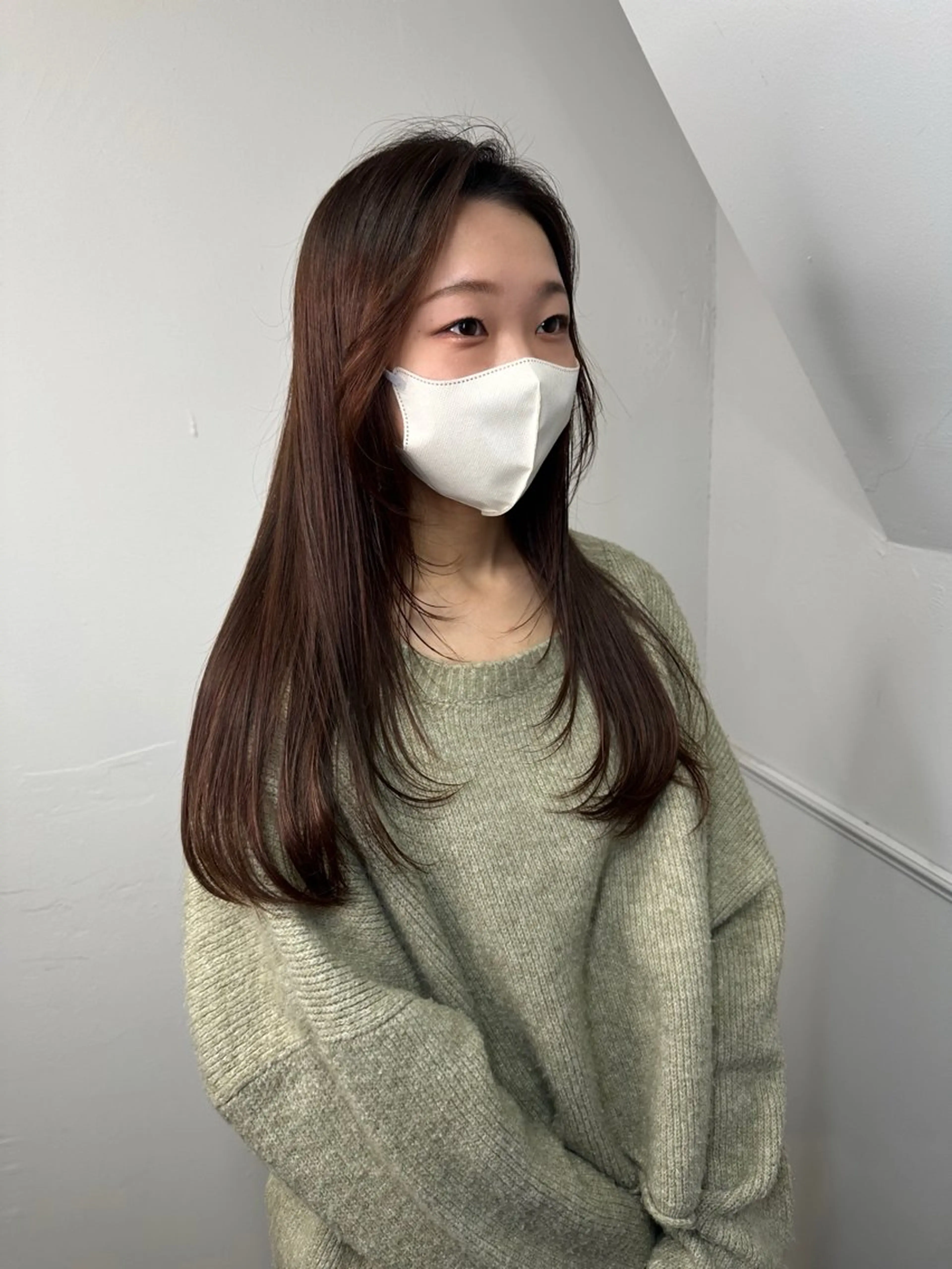 セミロング ケアカラー ボブ 髪質改善 韓国風ヘア レイヤーカット カット ヘアカラー トリートメント 艶髪カラー/レイヤ ー支持No.1renのヘアスタイル