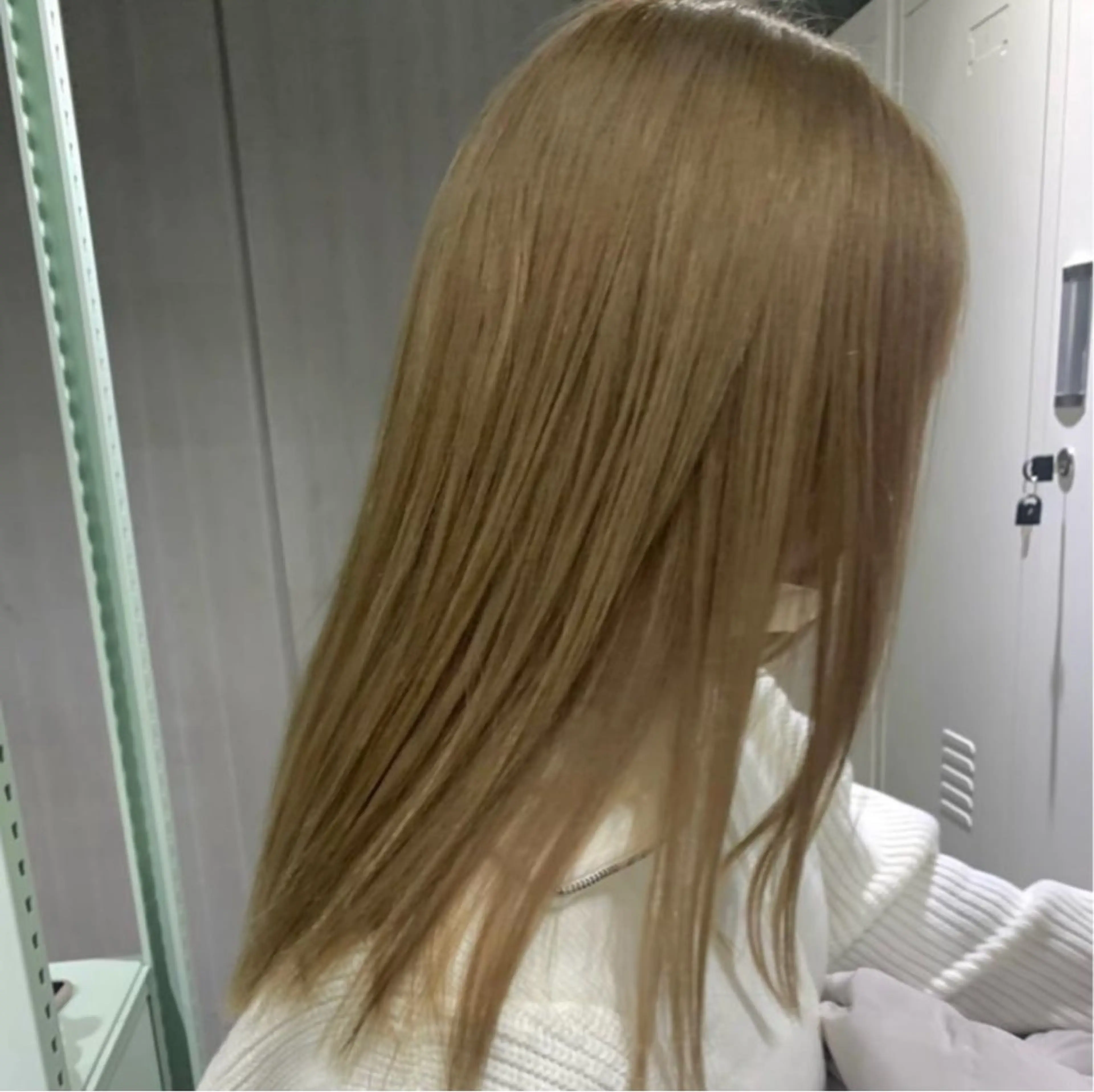 セミロング カラー ベージュカラー ハイトーンカラー 暖色/まろベージュ/ シカタユウカのヘアスタイル
