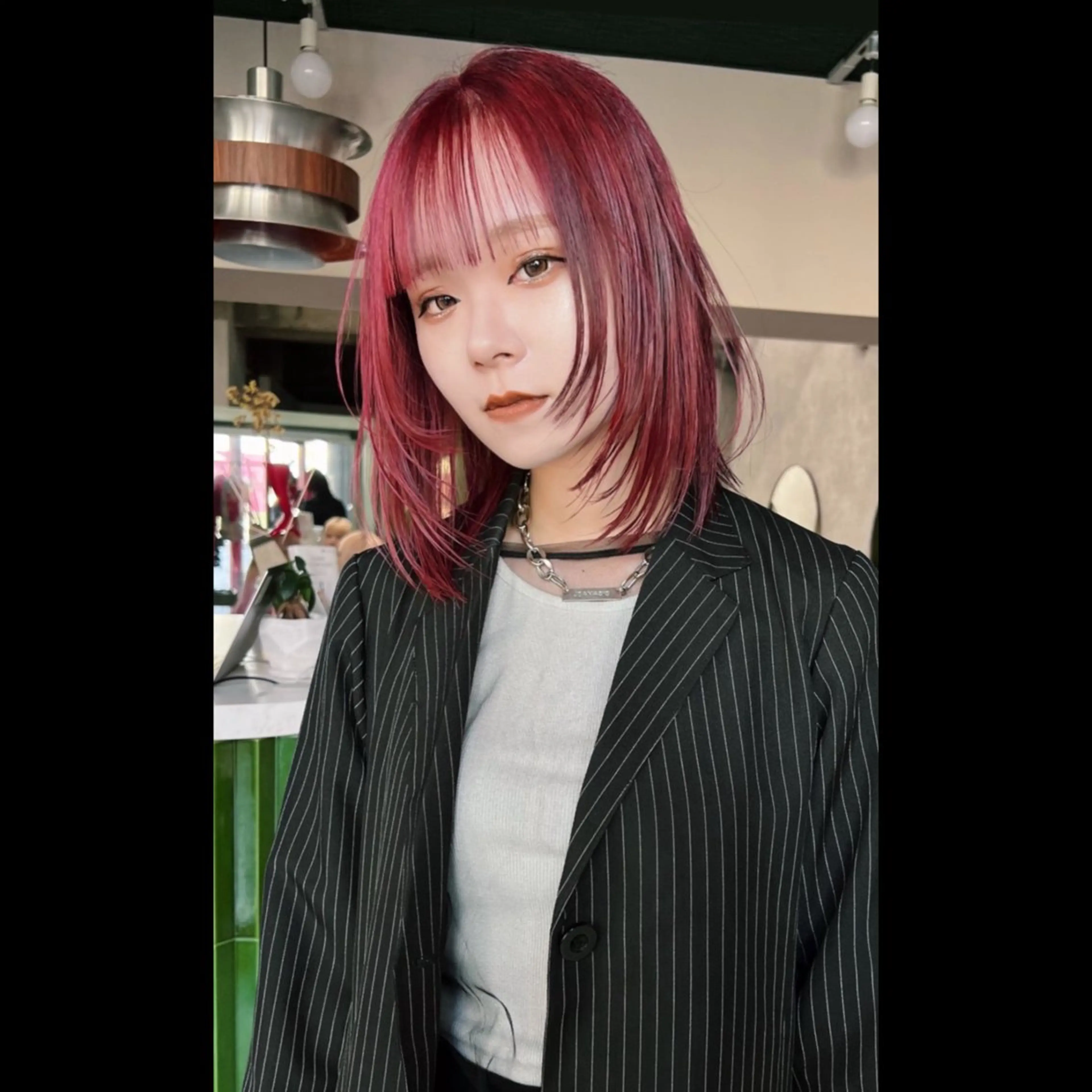 〈 ８月限定 〉𝘉𝘓𝘌𝘈𝘊𝘏＋𝘊𝘖𝘓𝘖𝘙 🧾の写真