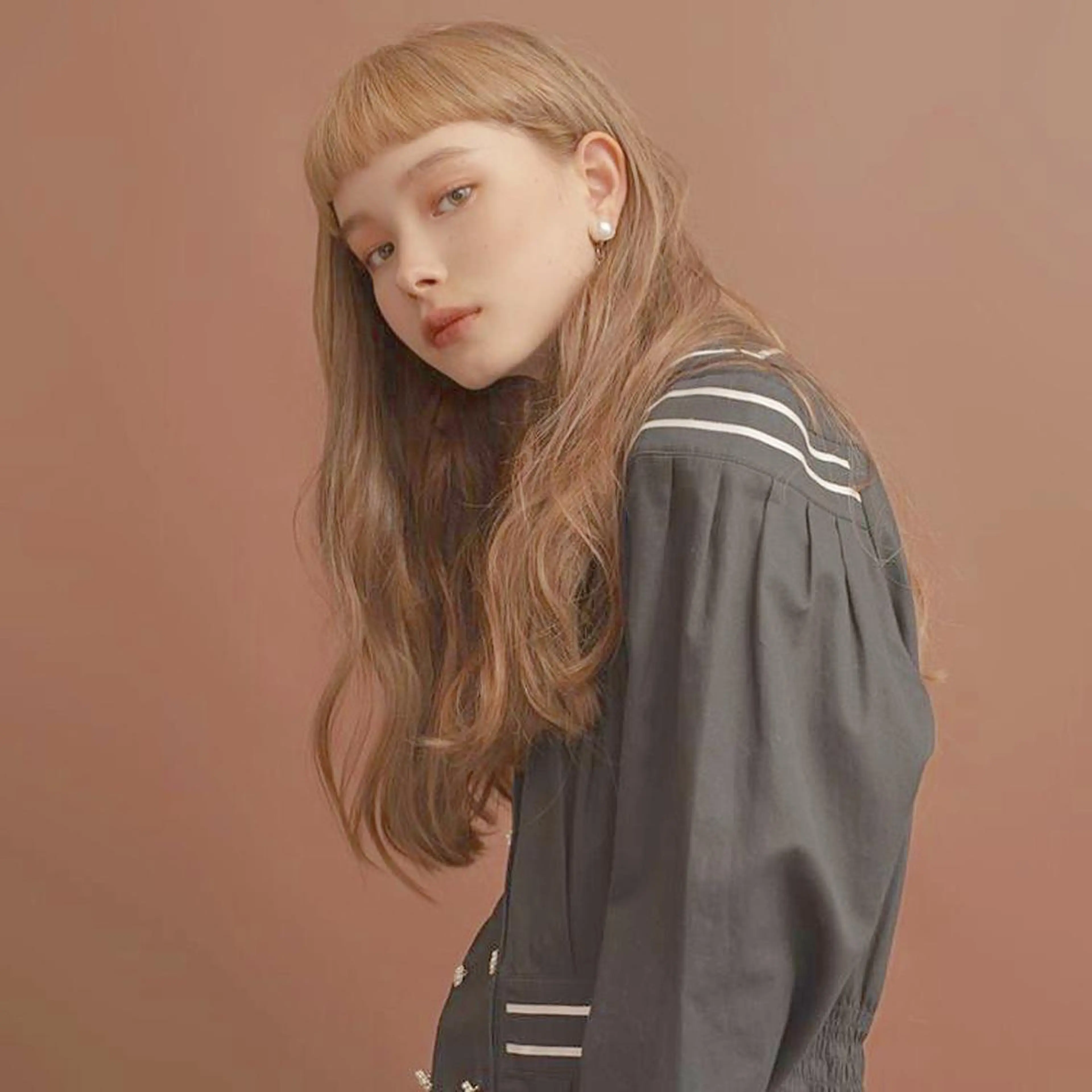 カラー ヘアカラー MARU レイヤー/パーマのヘアスタイル