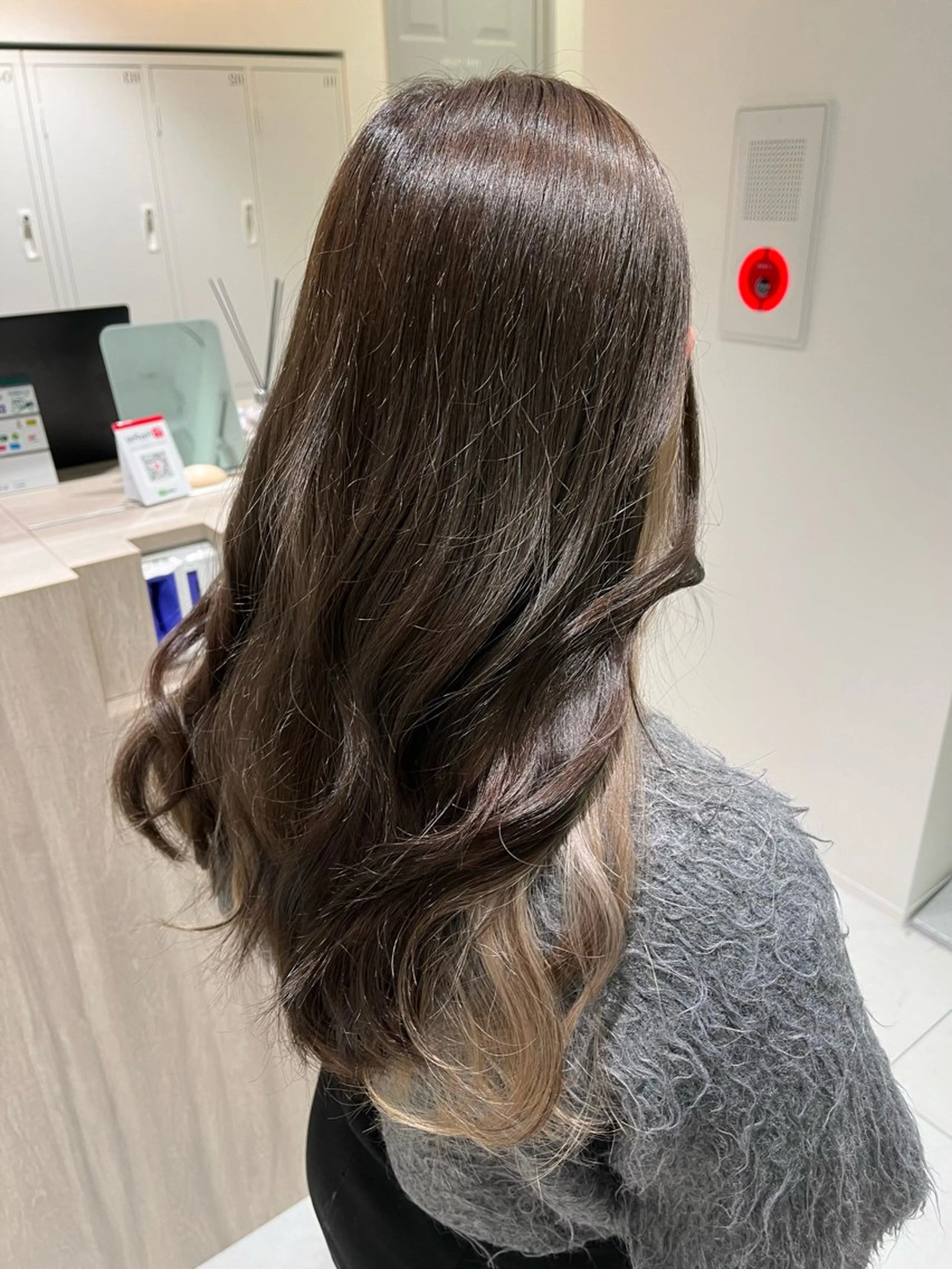ロング カラー ブリーチ 透明感カラー Eleanor 池袋 🧸Madoka🧸のヘアスタイル