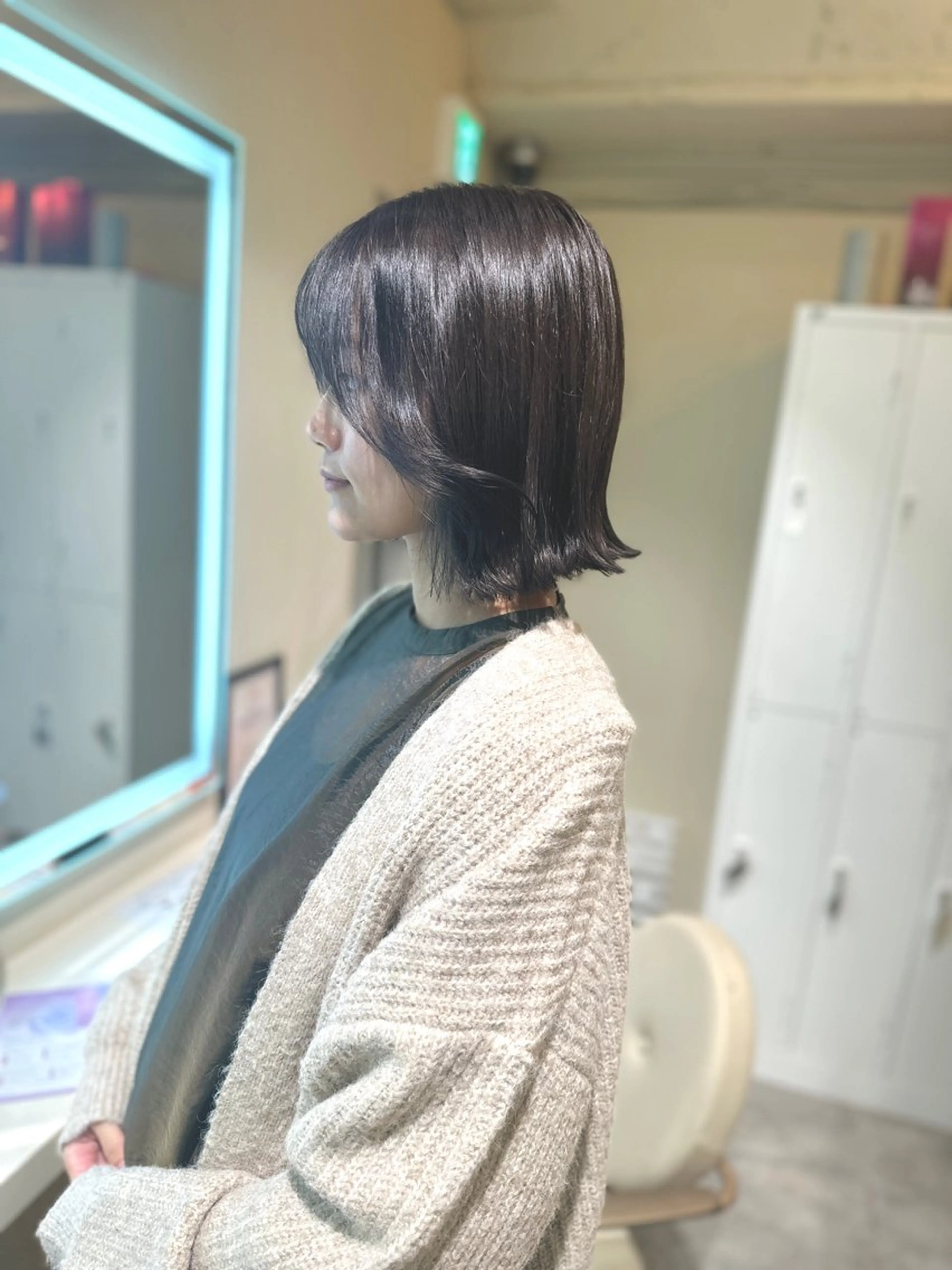 ミディアム カラー ボブレイヤー アディクシーカラー バレイヤージュ ブリーチ デザインカラー カット ヘアカラー トリートメント レイヤーカット nude ヘア大和のヘアスタイル