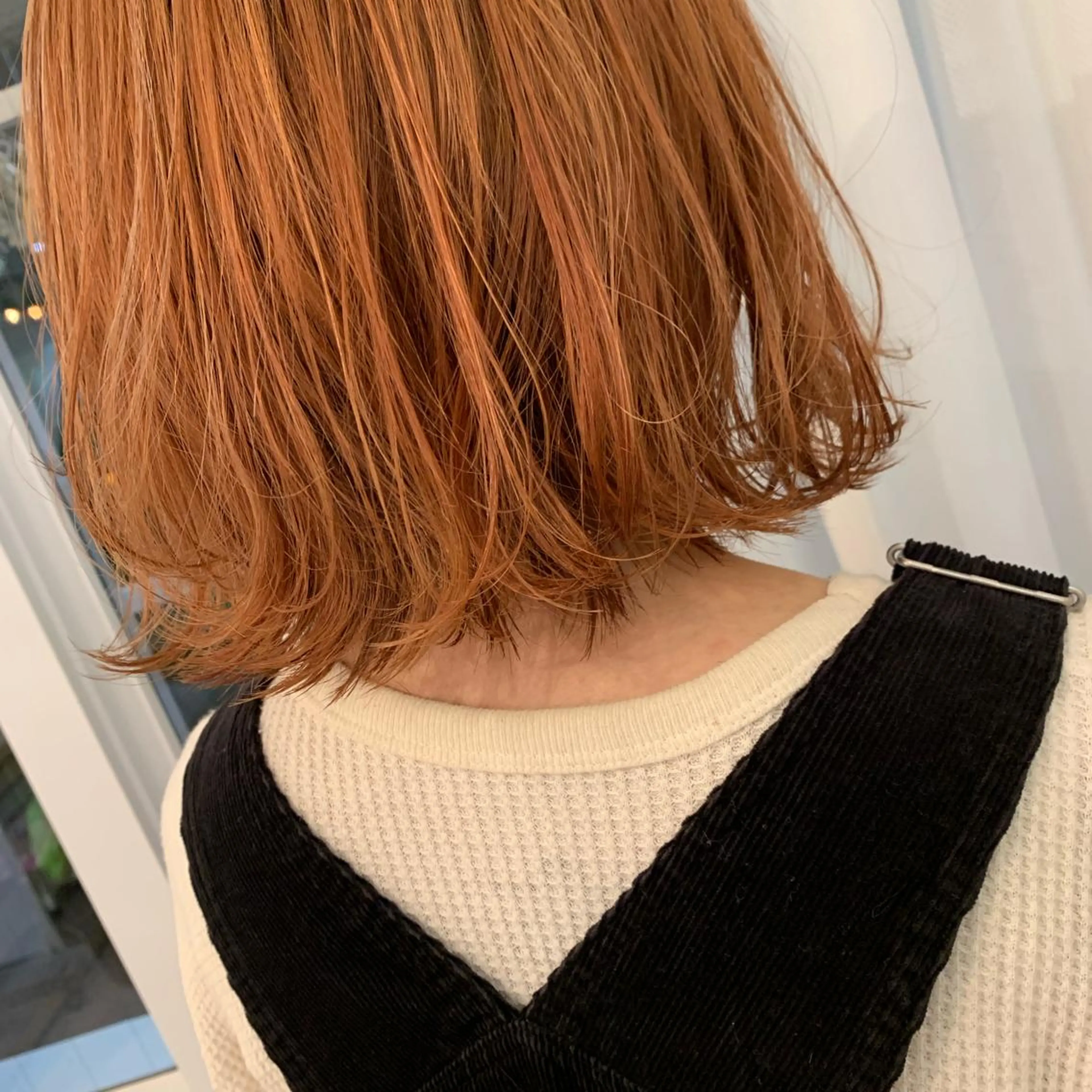 ミディアム ボブ SALOWIN新潟万代所属・緑川 瑞穂のヘアスタイル