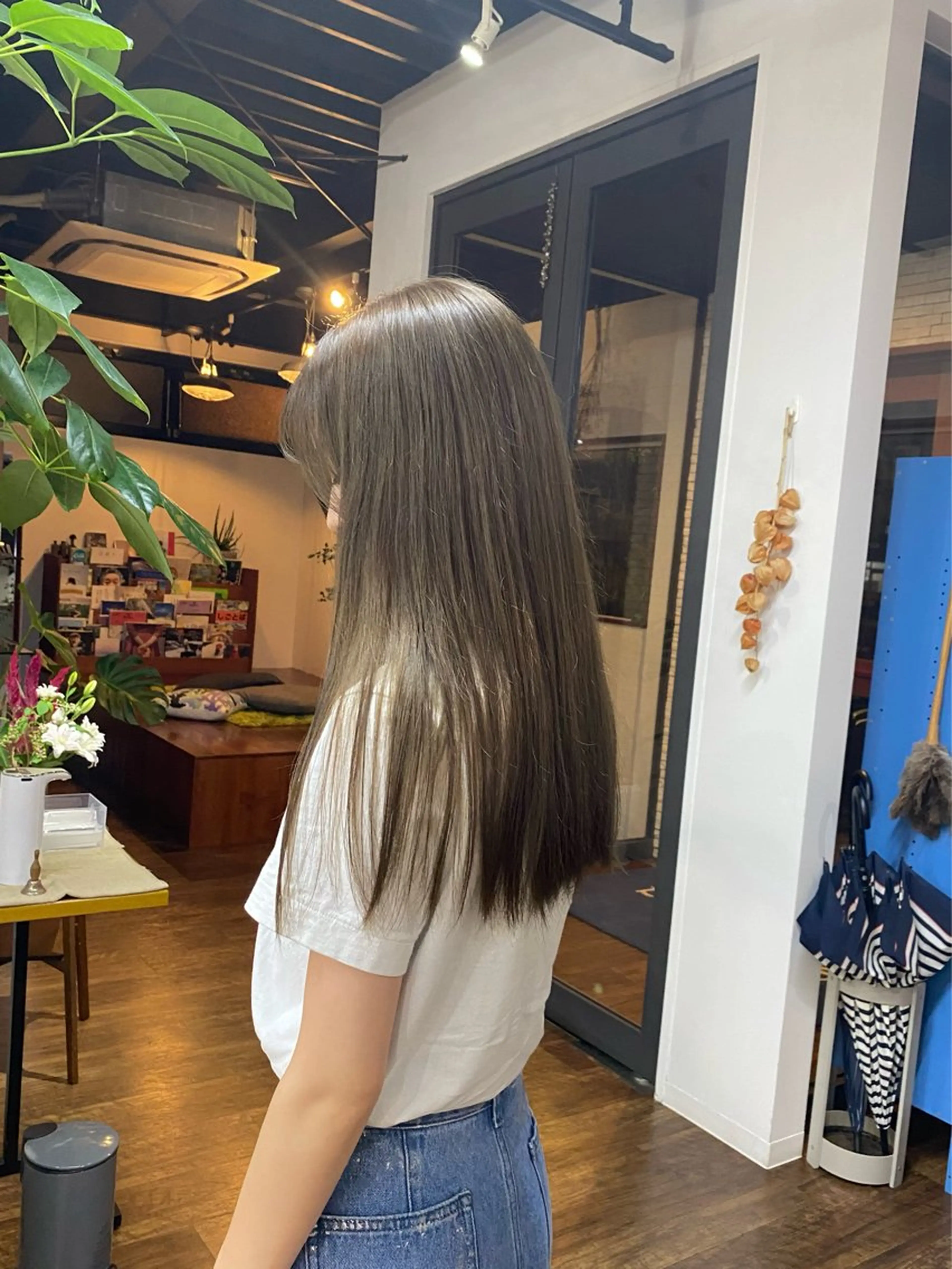 カラー ベージュカラー 透明感カラー オリーブベージュ matsushita / bokkaのヘアスタイル
