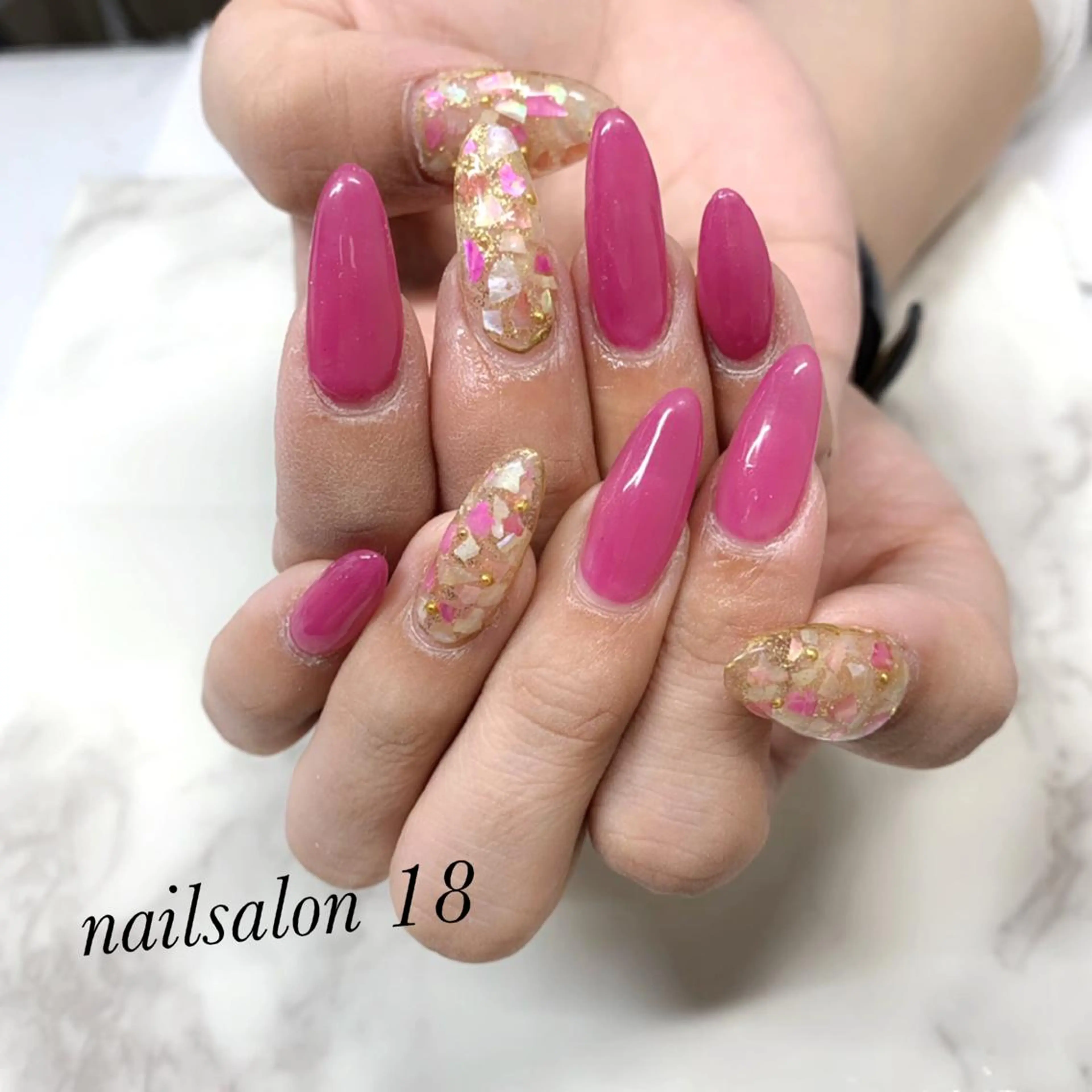 ネイル nail salon 18.のネイルデザイン