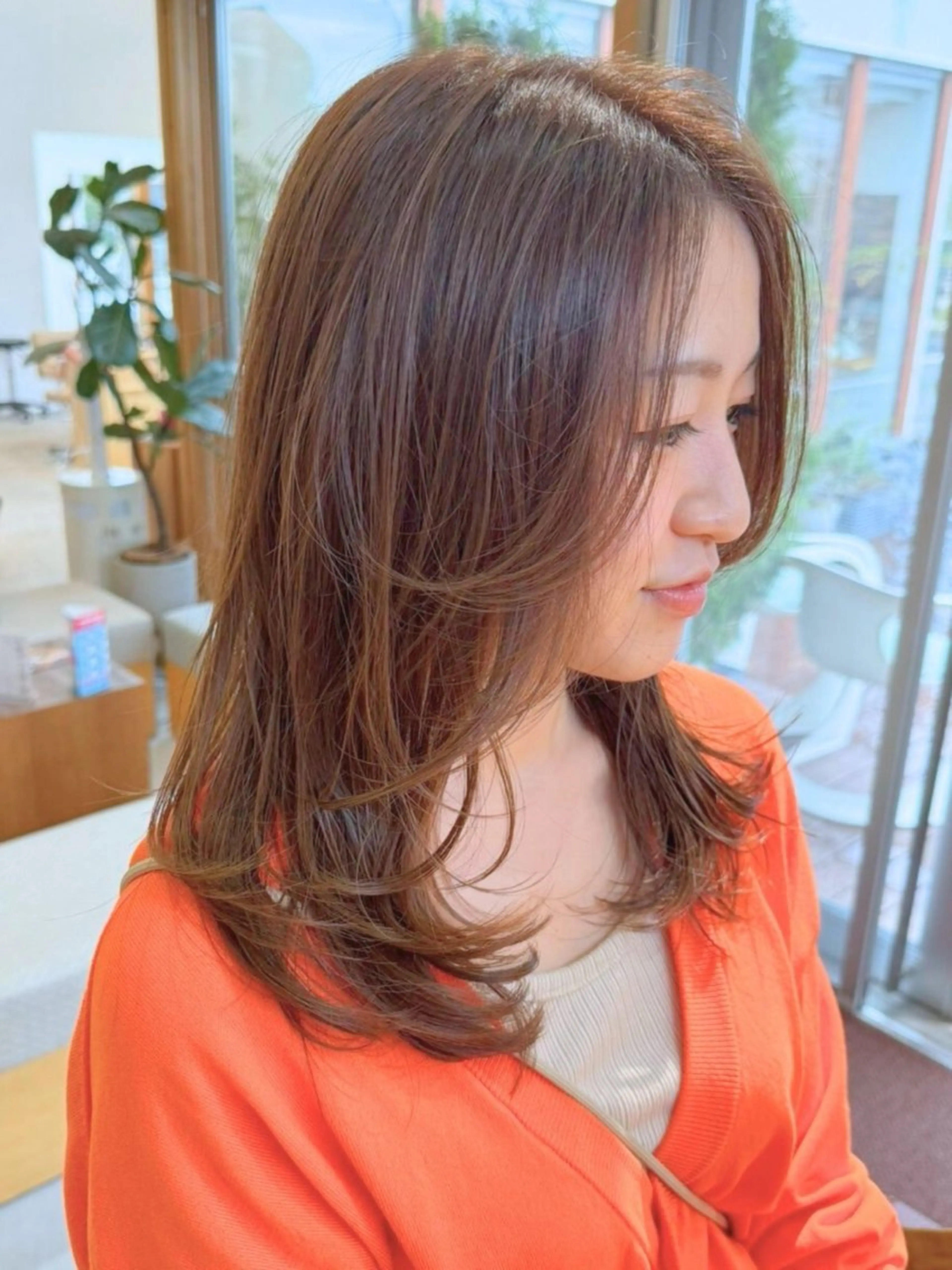 セミロング ippo アカデミーのヘアスタイル