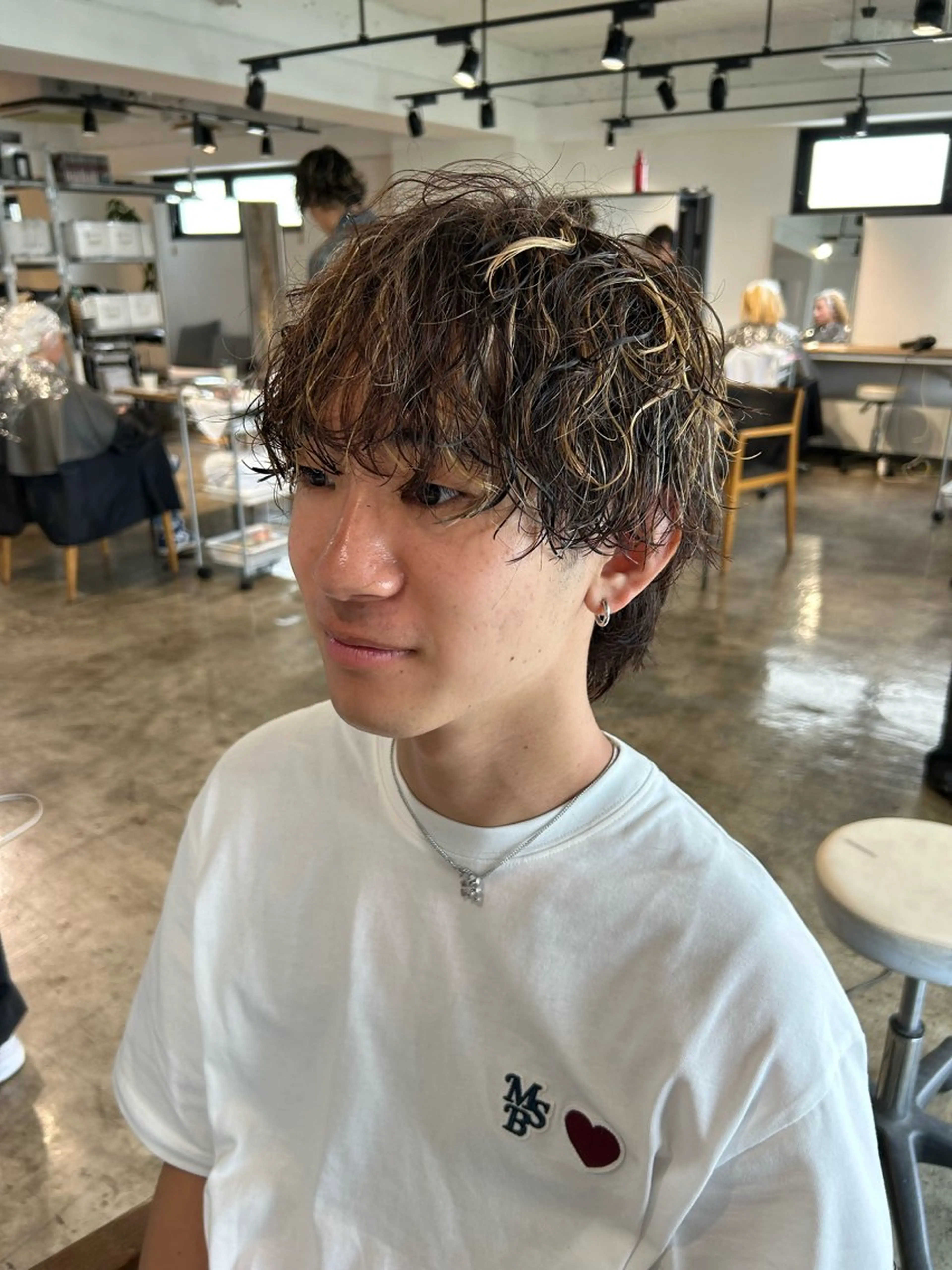 ショート パーマ メンズ センターパート ダウンパーマ カルマパーマ メンズ韓国風 マッシュ become men's hair 名駅店所属・名駅/フェザーパーマ 韓国ヘア/森岡のヘアスタイル