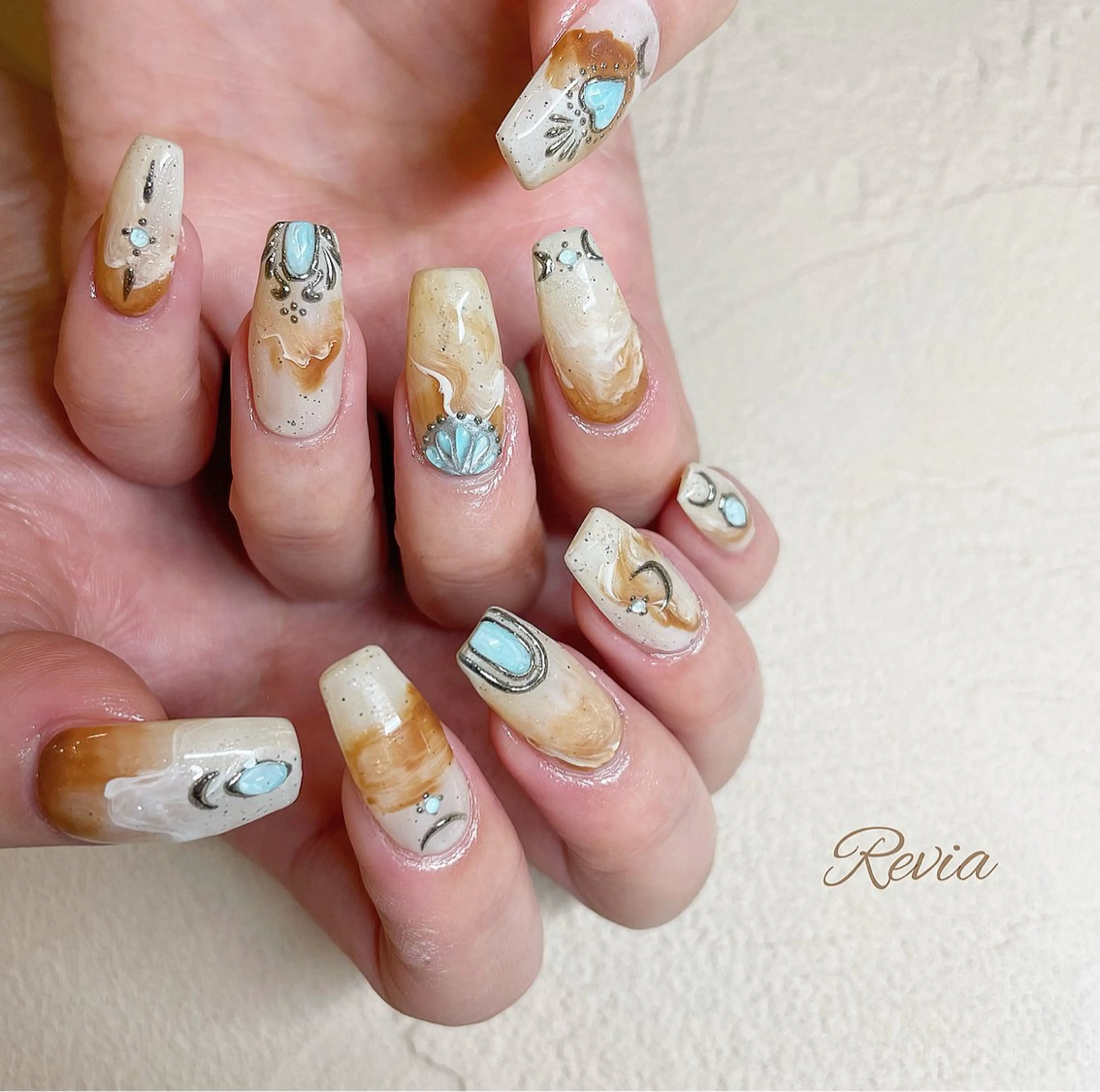 ネイル ハンドネイル revia所属・ERI Nailistのネイルデザイン