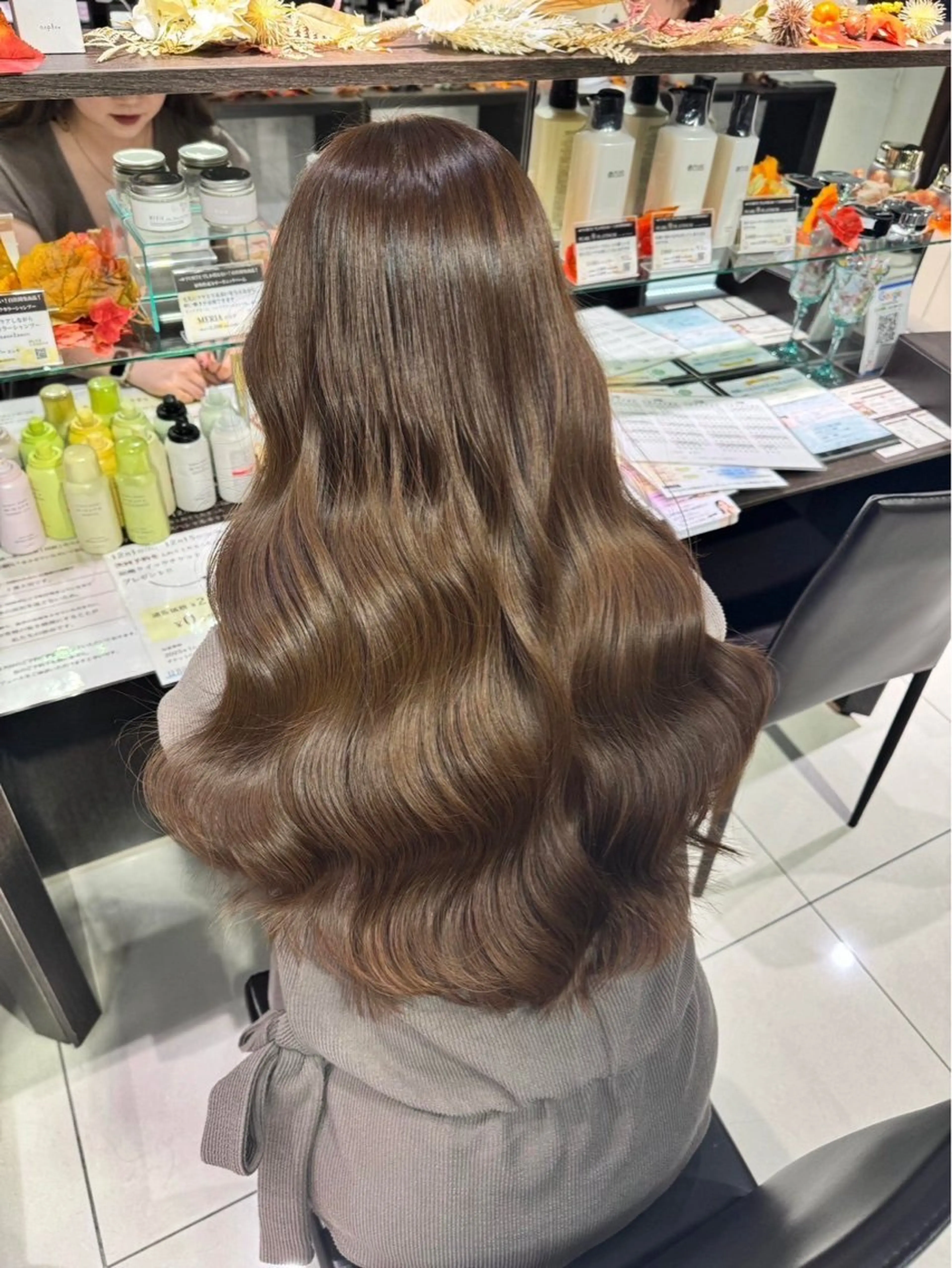 セミロング カラー ヘアカラー トリートメント 🩵透明感カラー🩵 緒方美柚のヘアスタイル