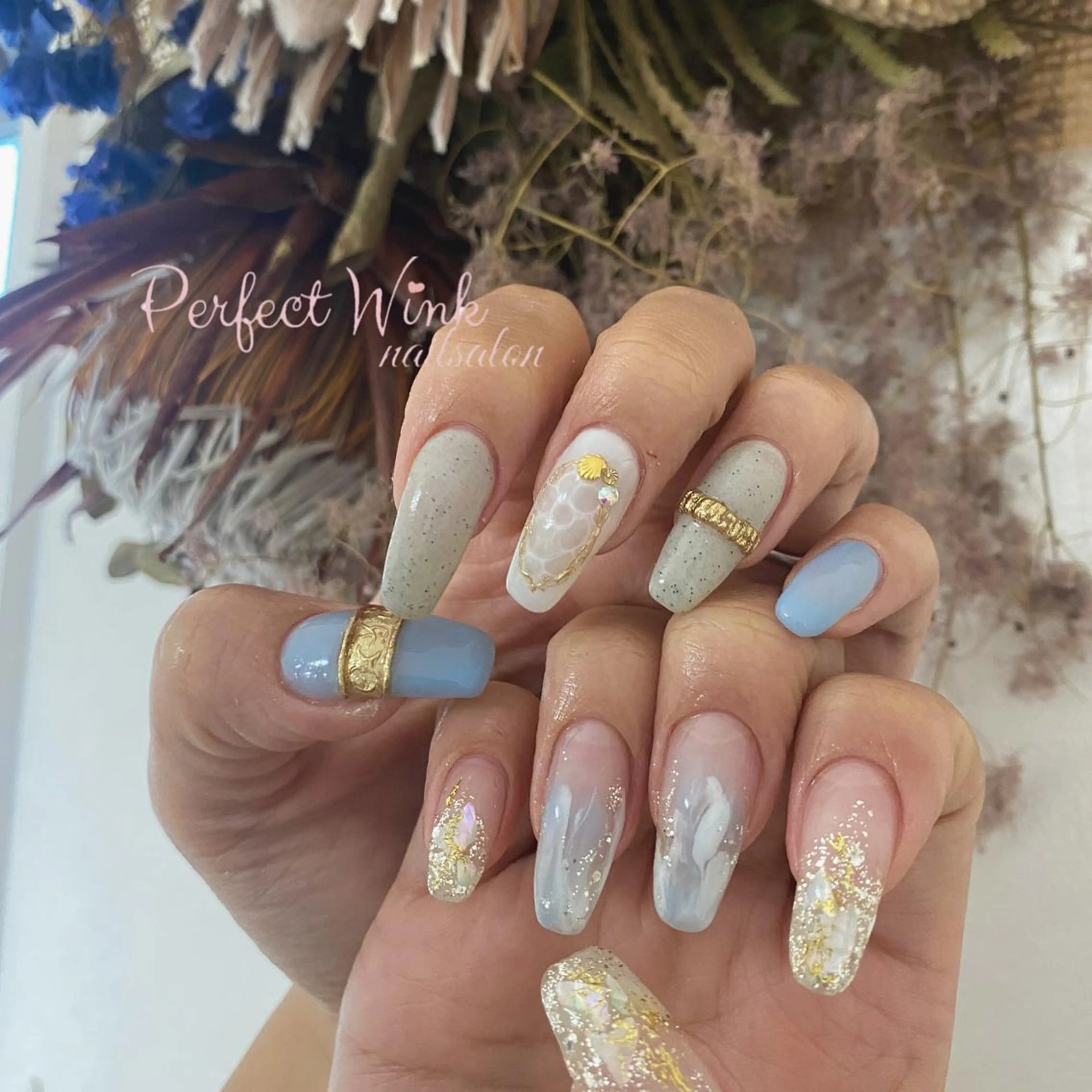 ネイル フットネイル フレンチネイル ジェルネイル グラデーション キラキラネイル ハンドネイル 💅Perfect Wink RUI🌈のネイルデザイン