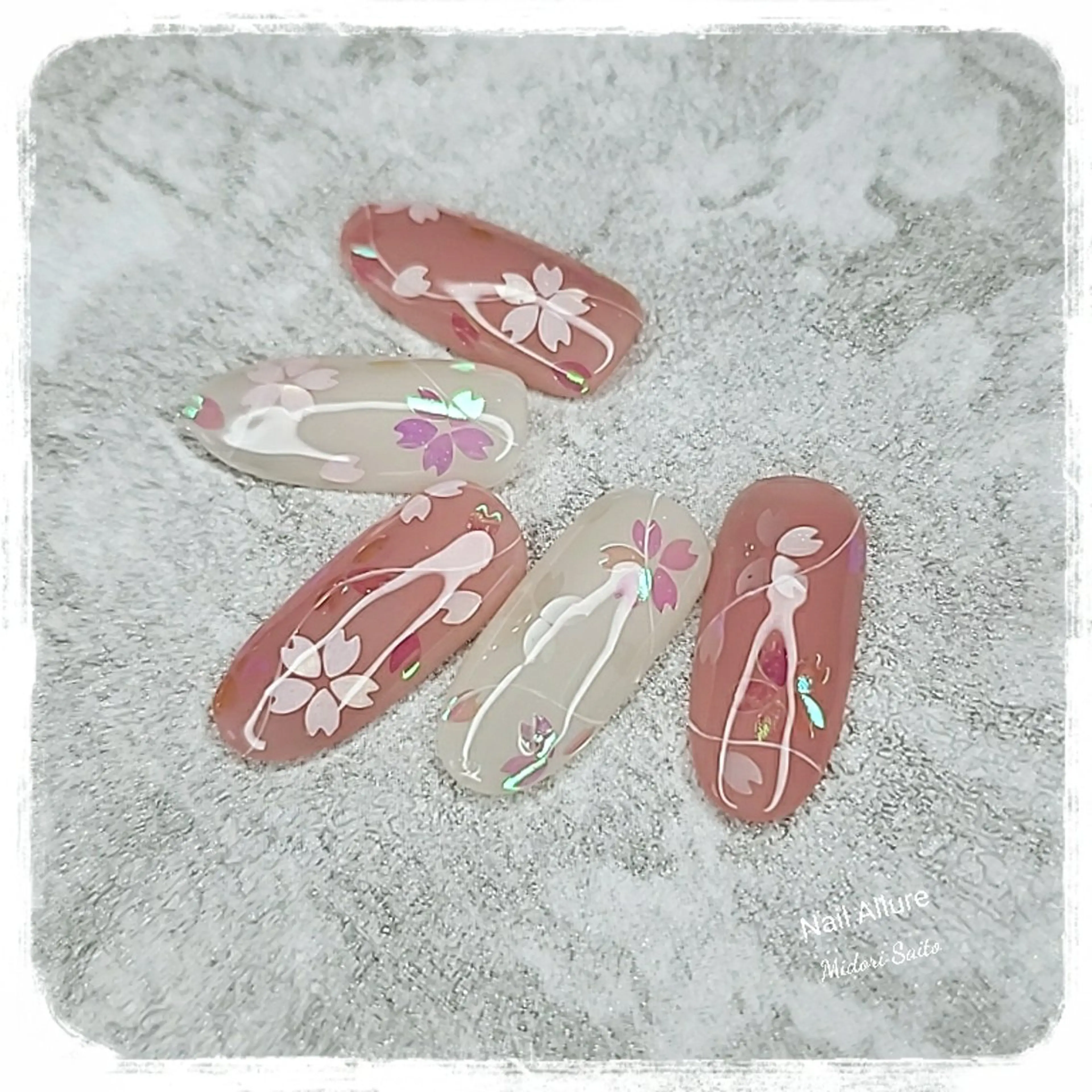 ネイル 桜ネイル ジェルネイル グリーン スカルプネイル Nail Allure(ネイル アルーア)所属・Nail Allureのネイルデザイン