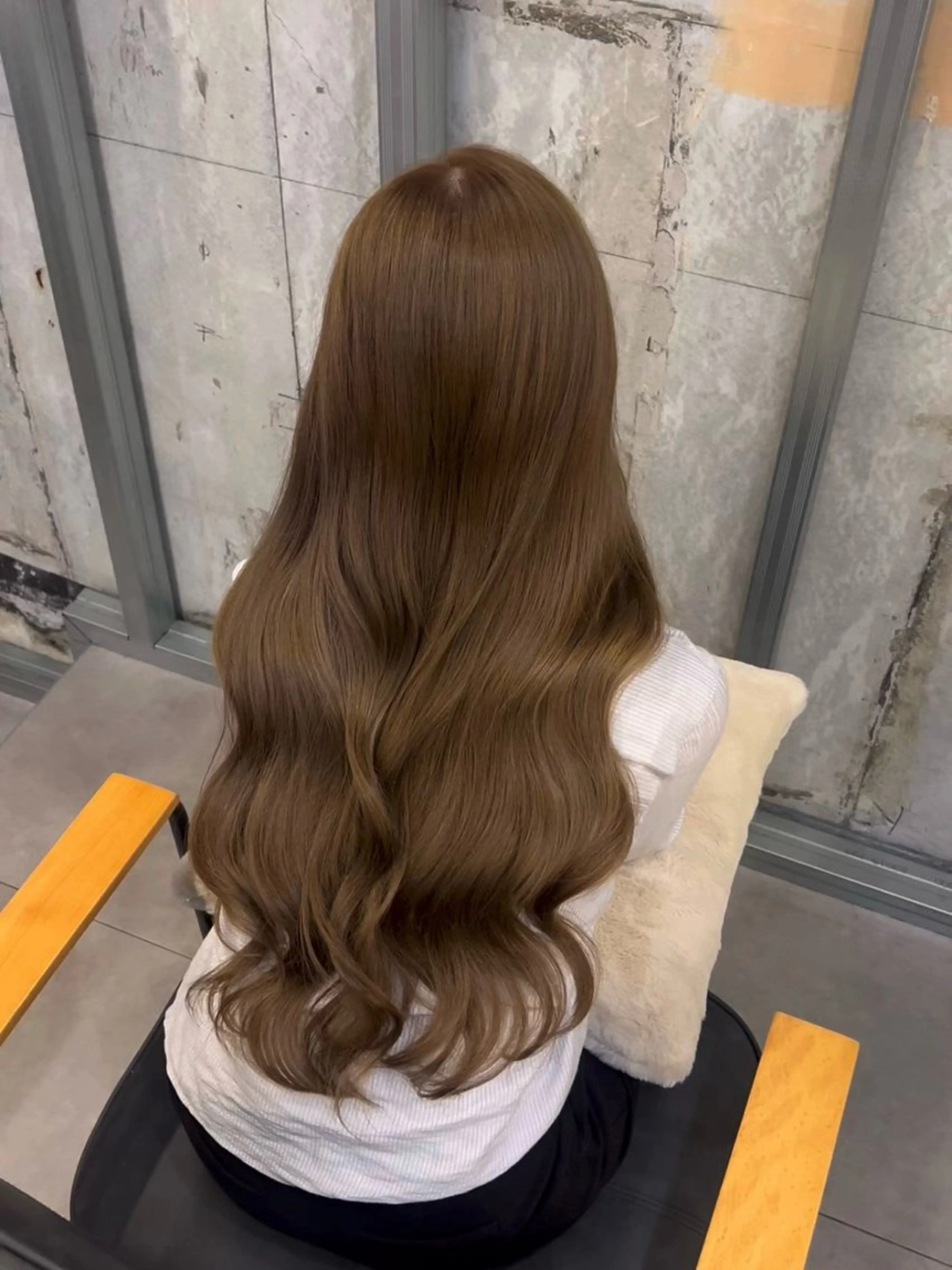 セミロング カラー パーマ アッシュ アッシュグレー アッシュグレージュ ベージュカラー 黒髪 カット ヘアカラー トリートメント 艶感ブラウン特化/ ブリーチなしWカラーのヘアスタイル