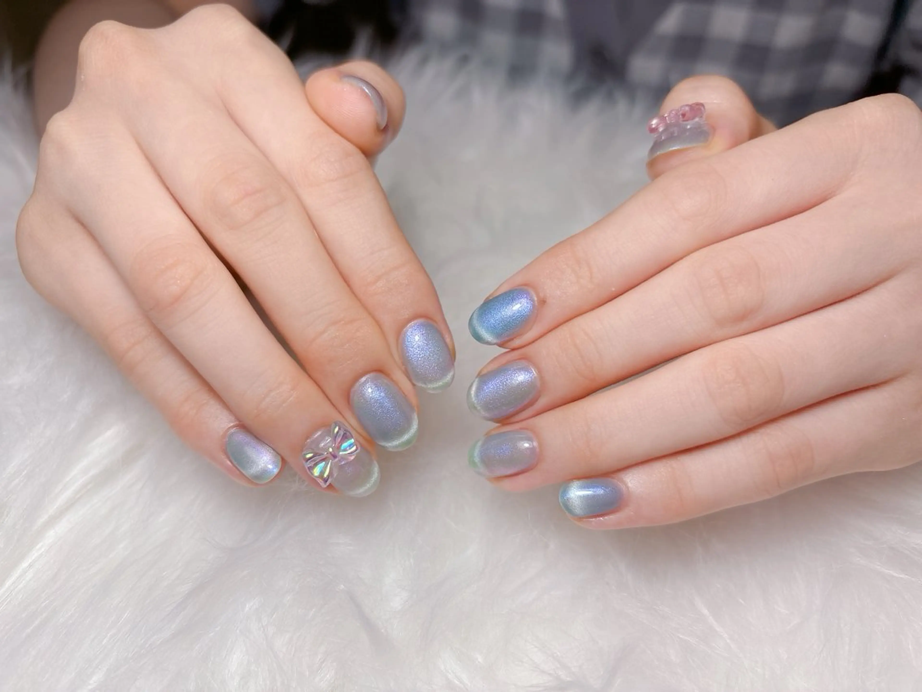 ネイル フレンチネイル 氷ネイル・うるうるネイル マグネットフレンチ ハンドネイル 🌟Pikarin Nail🌟のネイルデザイン