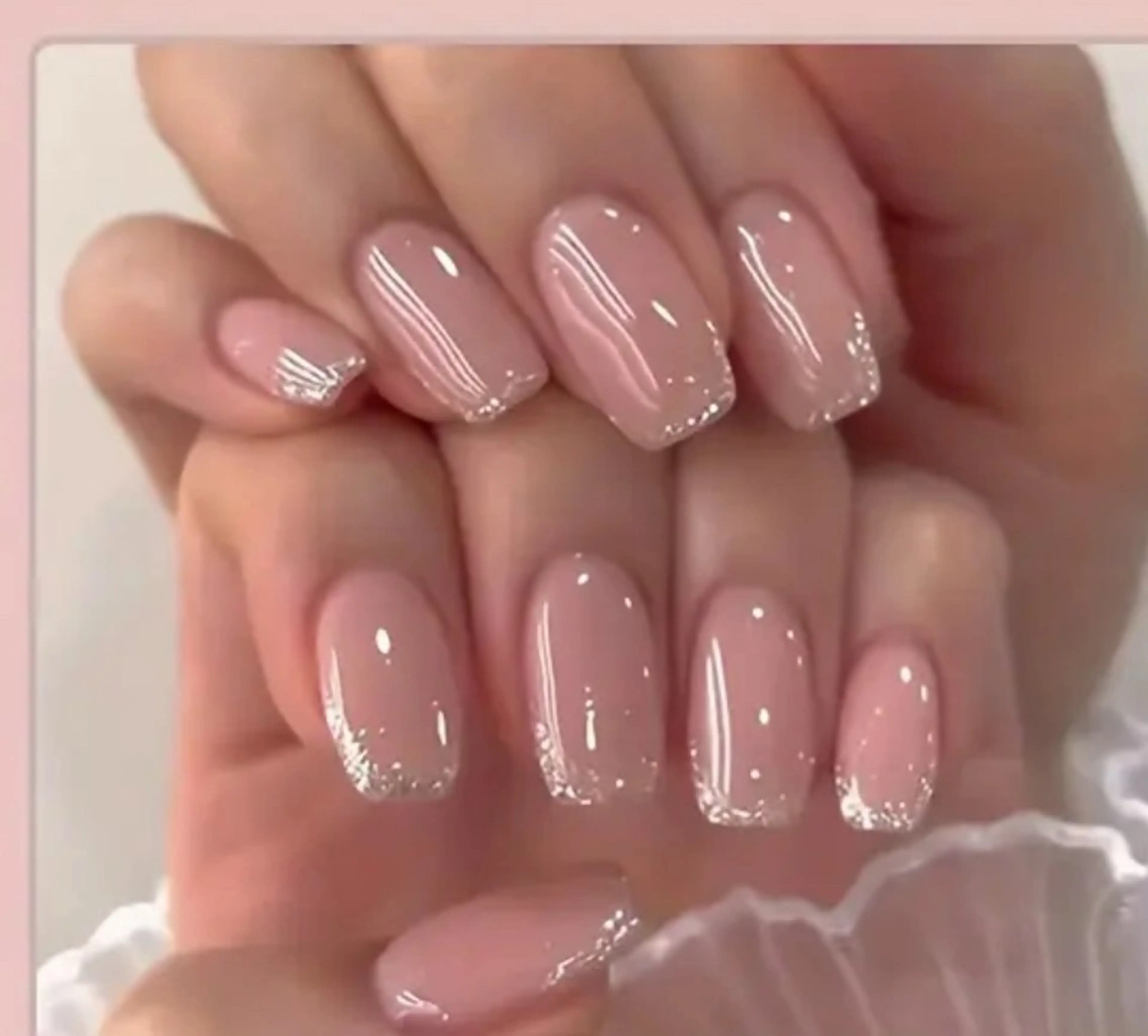 ネイル ハンドネイル Beauty Build Upのネイルデザイン