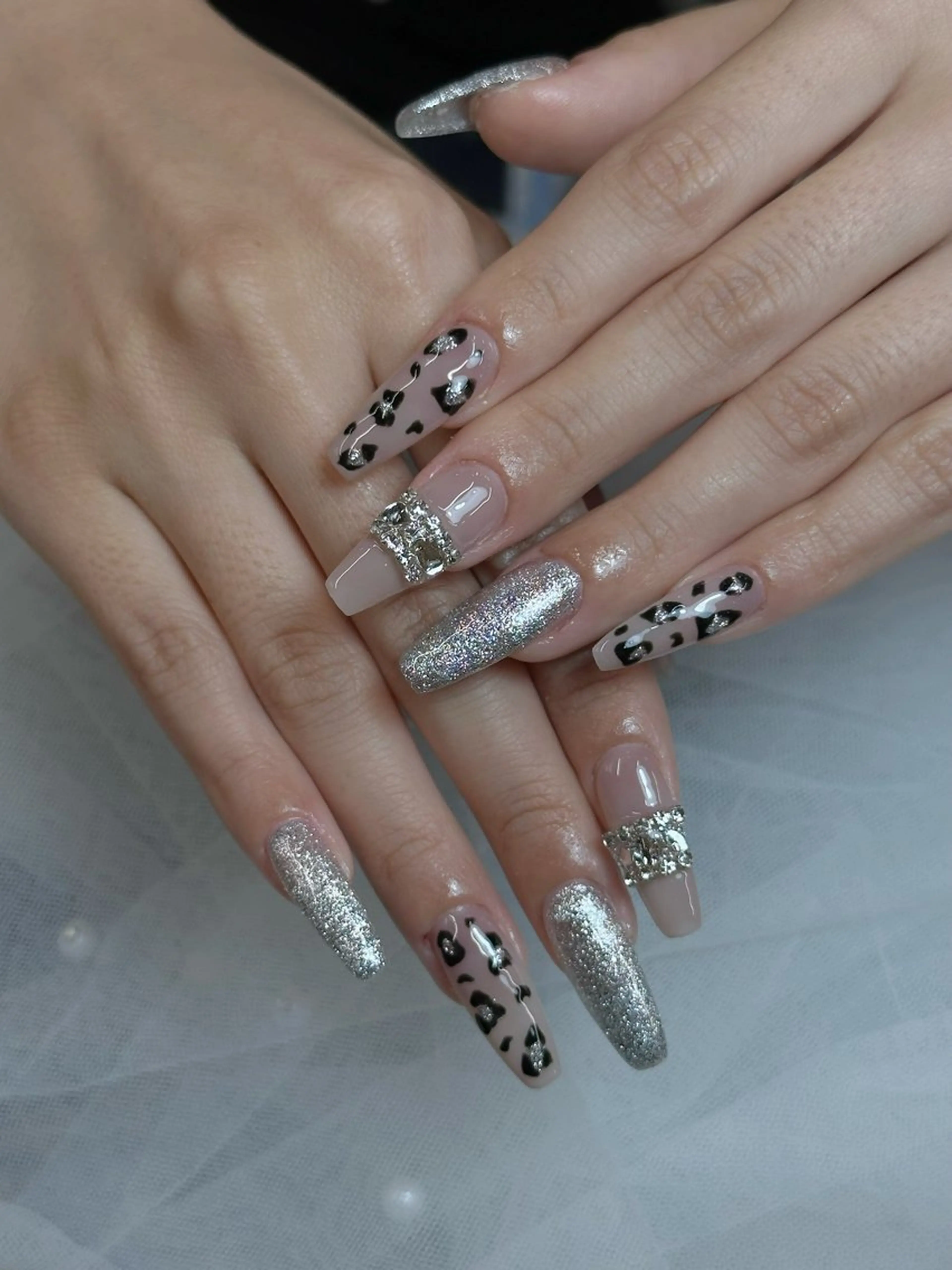 ネイル Iconic所属・Iconic Nailのネイルデザイン