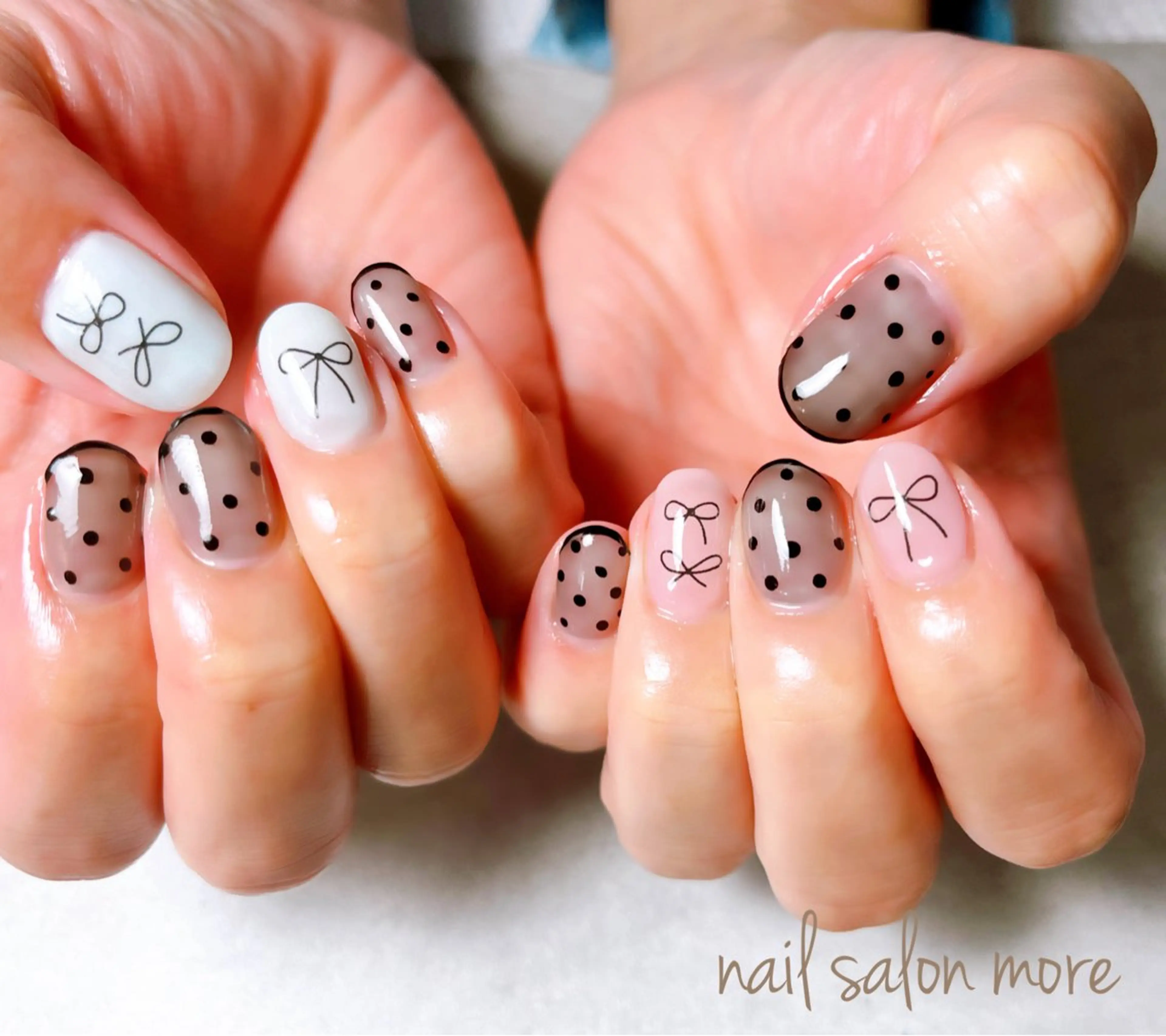 ネイル リボン ハンドネイル nail salon moreのネイルデザイン