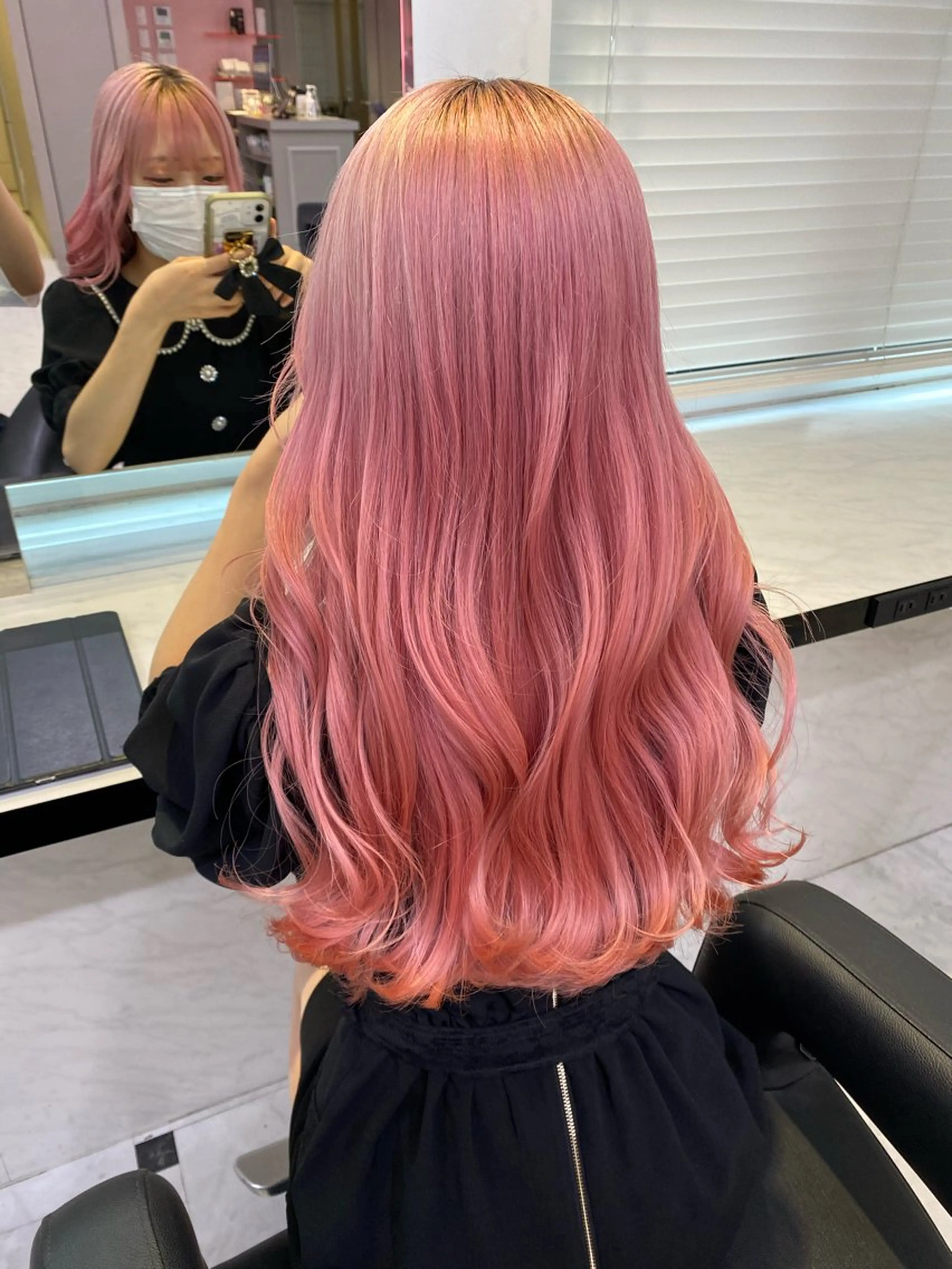 ロング カラー ケアブリーチ 韓国レイヤーKYONのヘアスタイル