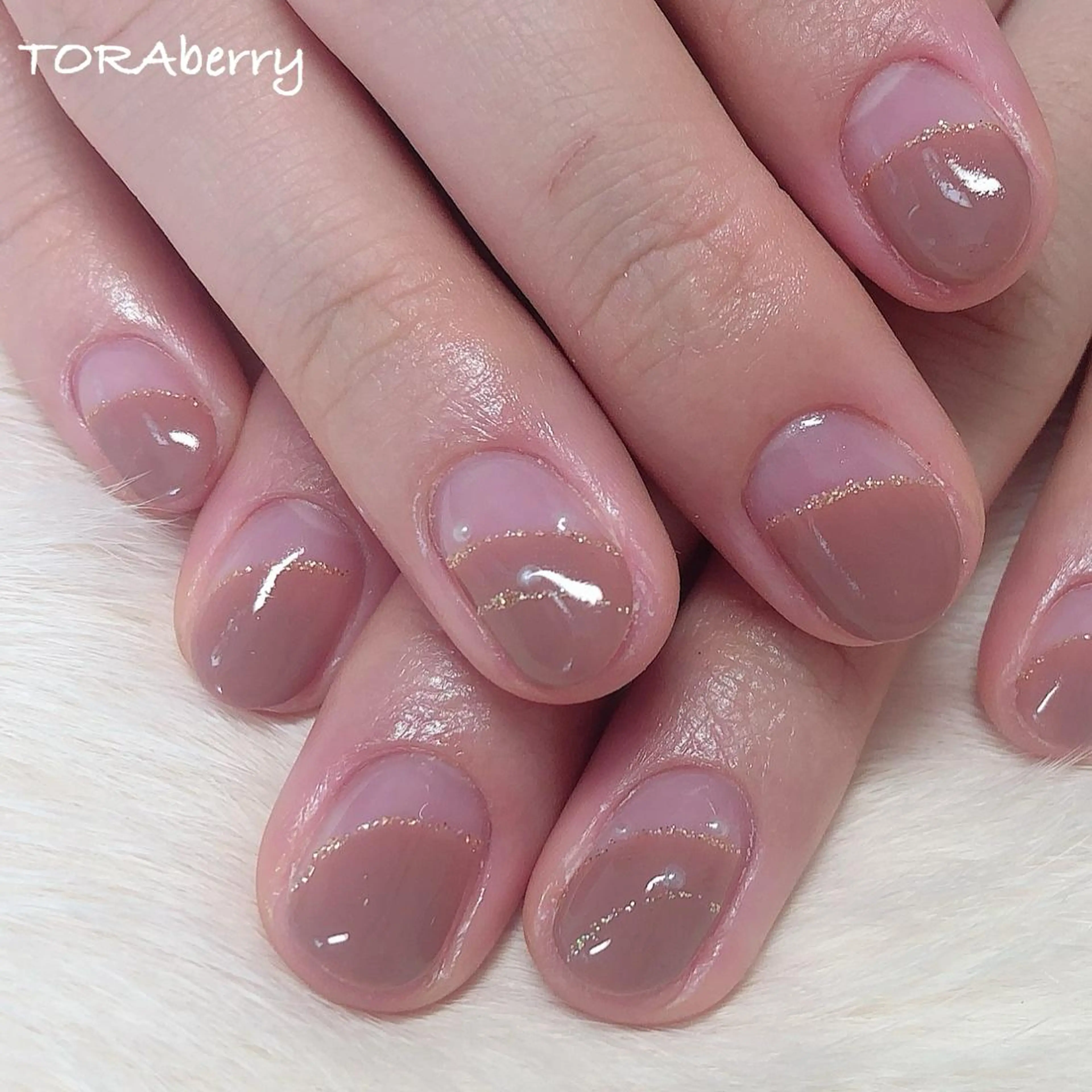 ネイル フレンチネイル 斜めフレンチ ハンドネイル ネイリスト なつみのネイルデザイン