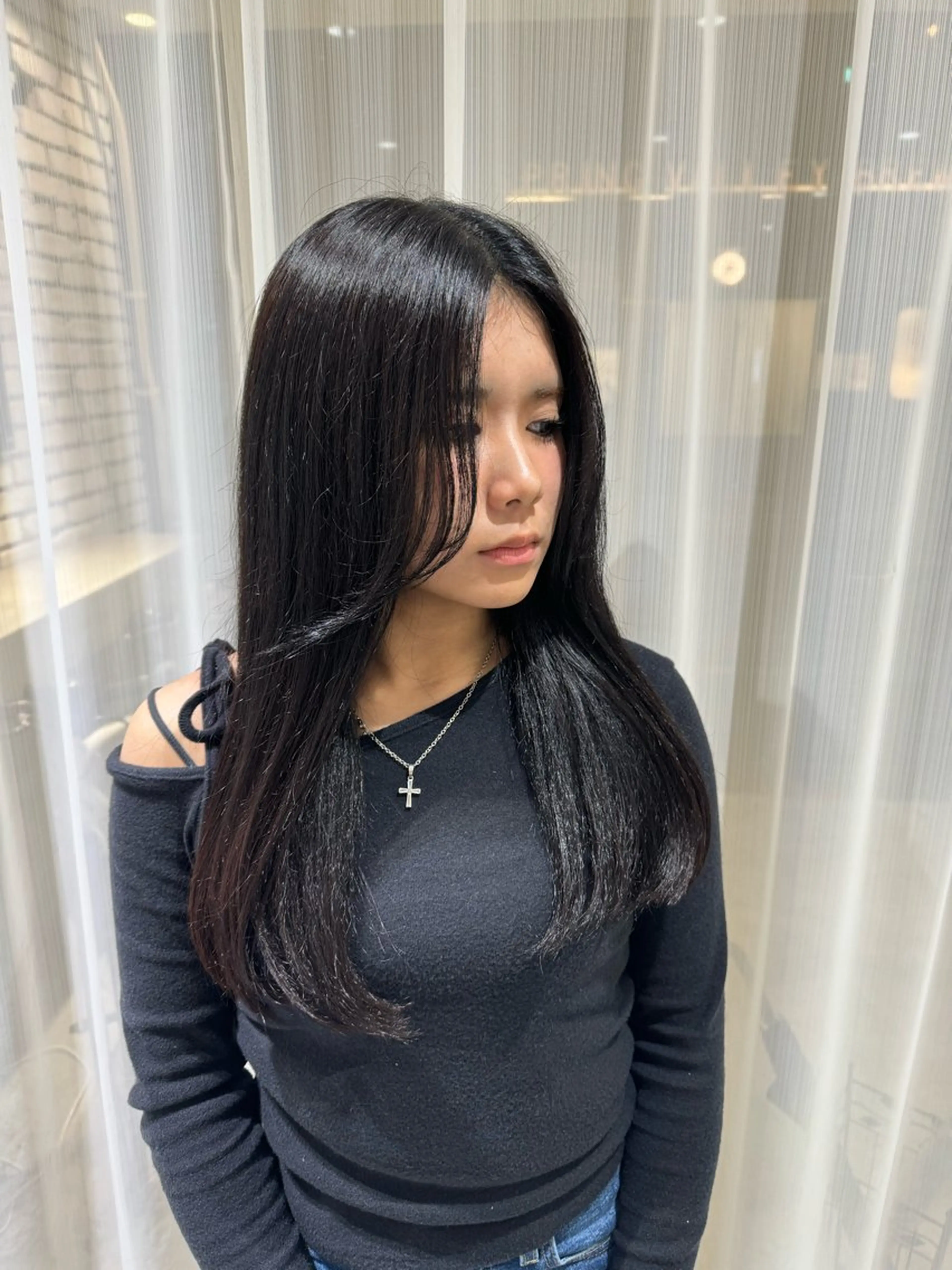 ロング 遊佐 みくりのヘアスタイル