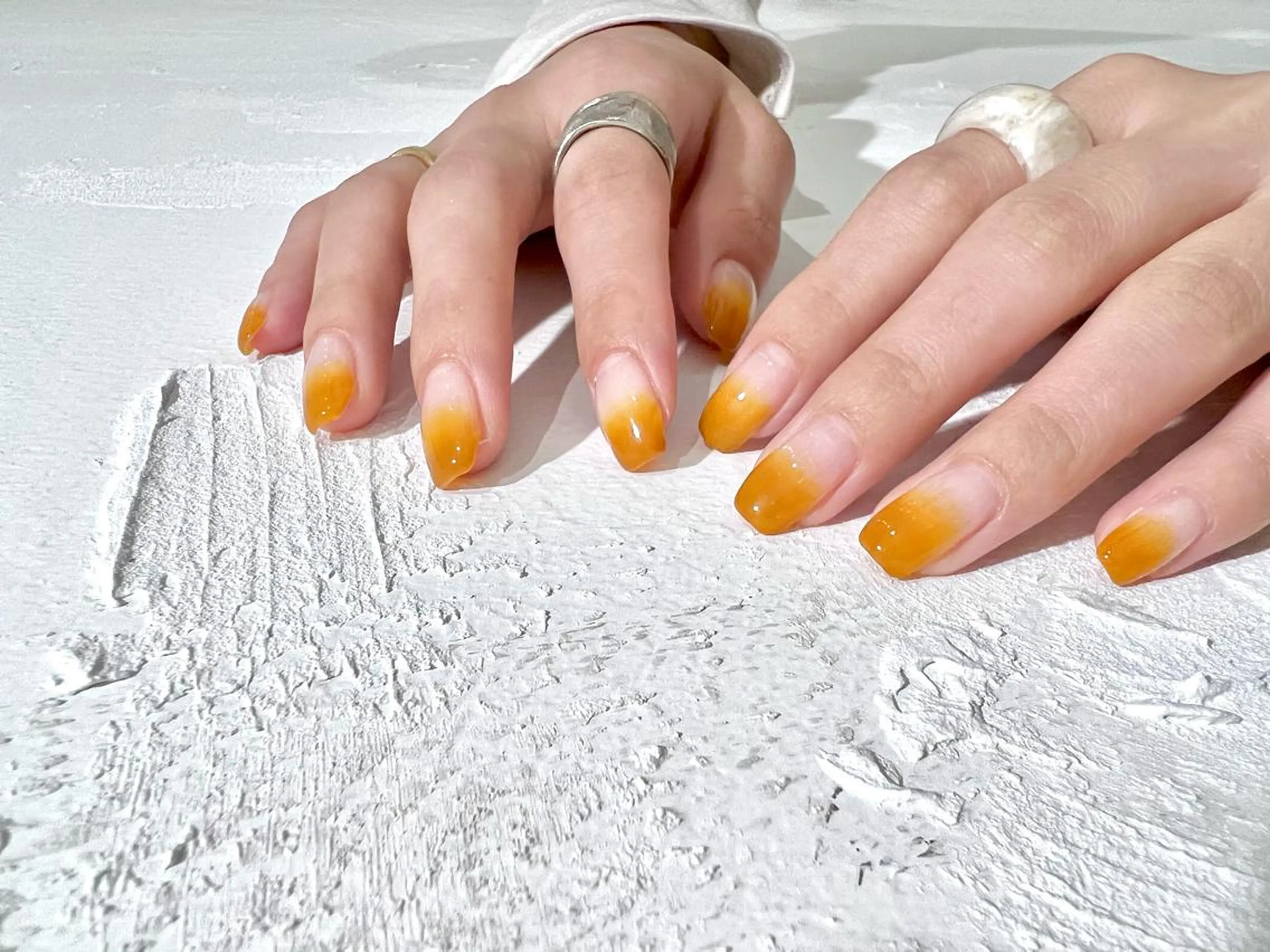 【Jrネイリストクーポン🌼】ハンド💅🏻カラーグラデーション　オフ有り（ベースカラー無し）✨初回オフ無料✨の写真