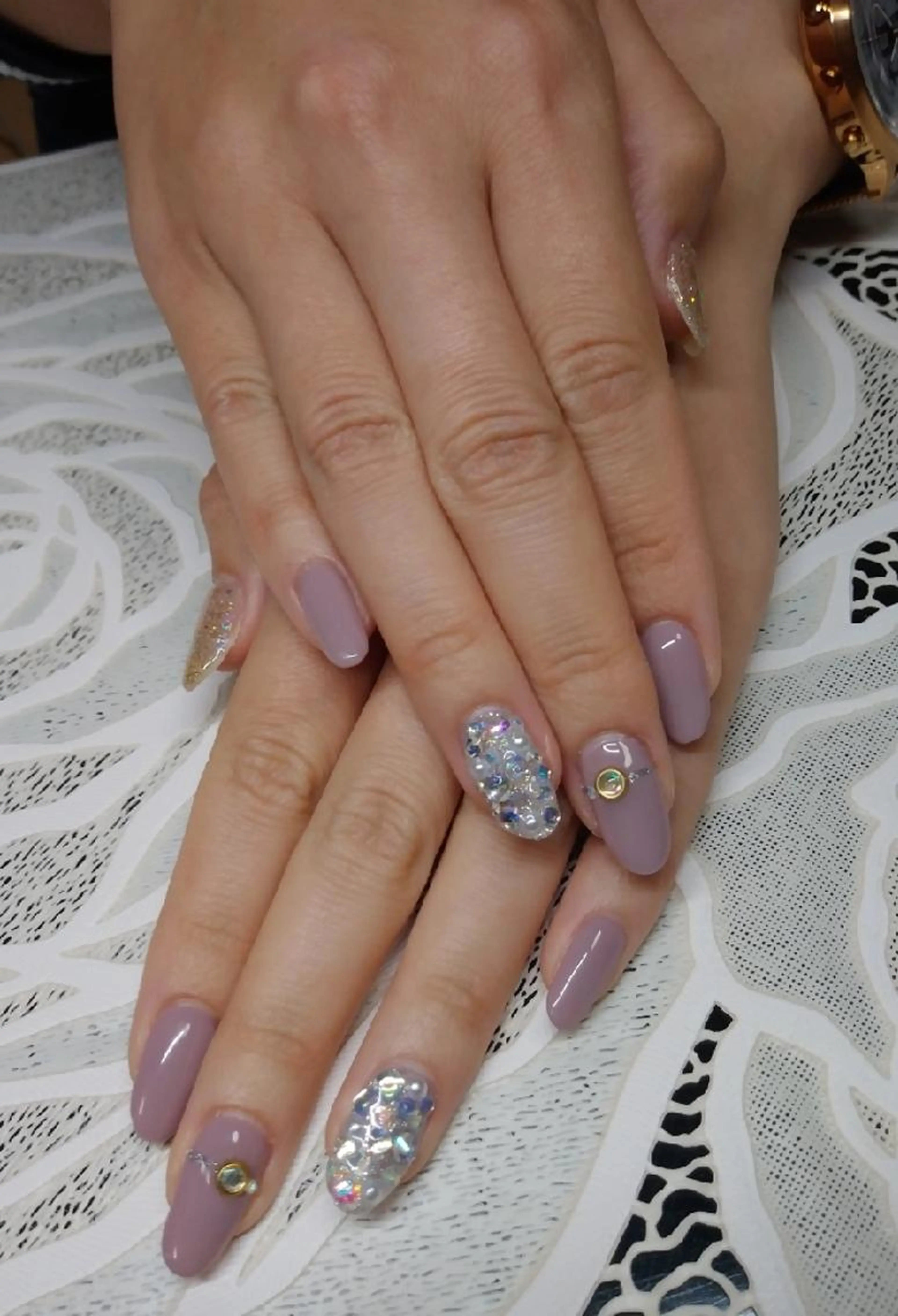【オフ無し】ストーン、パーツのせ放題💅の写真