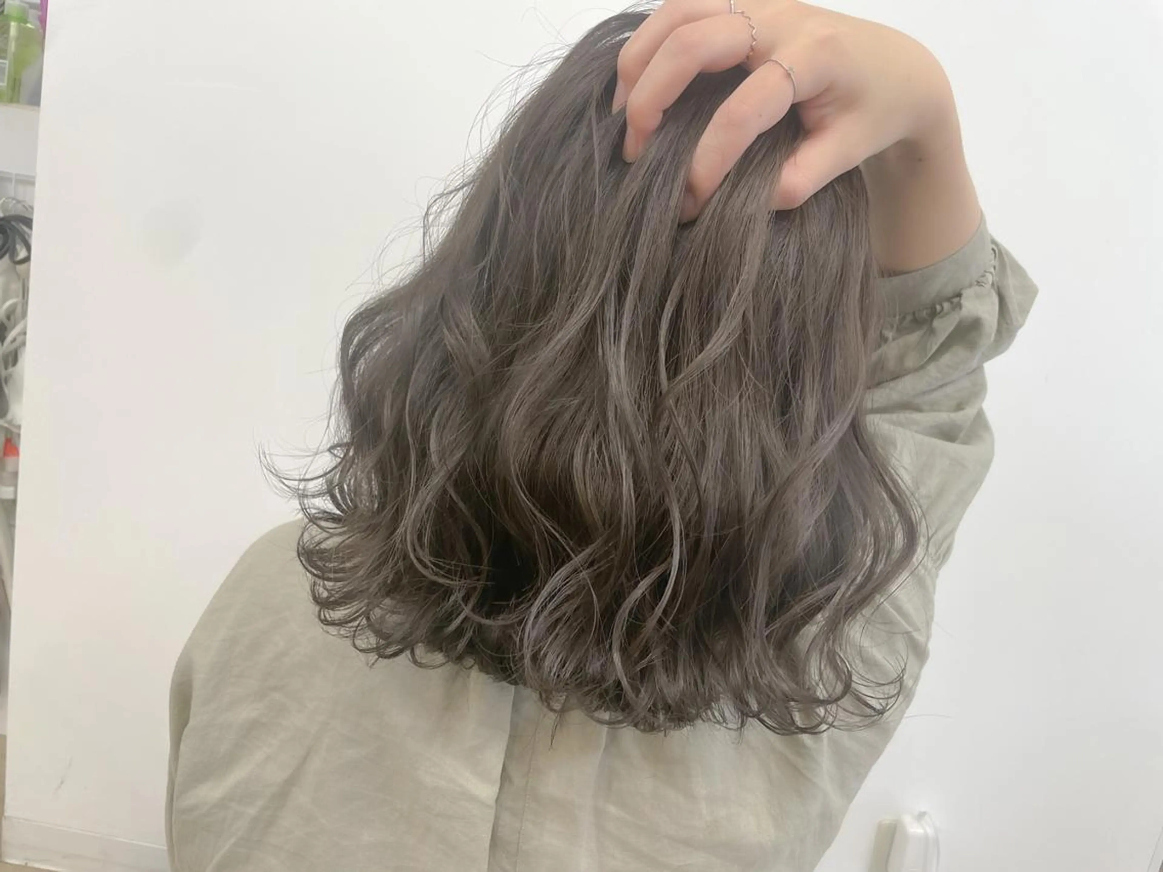 ミディアム パーマ カラー UP-PU ART  HAIRのヘアスタイル