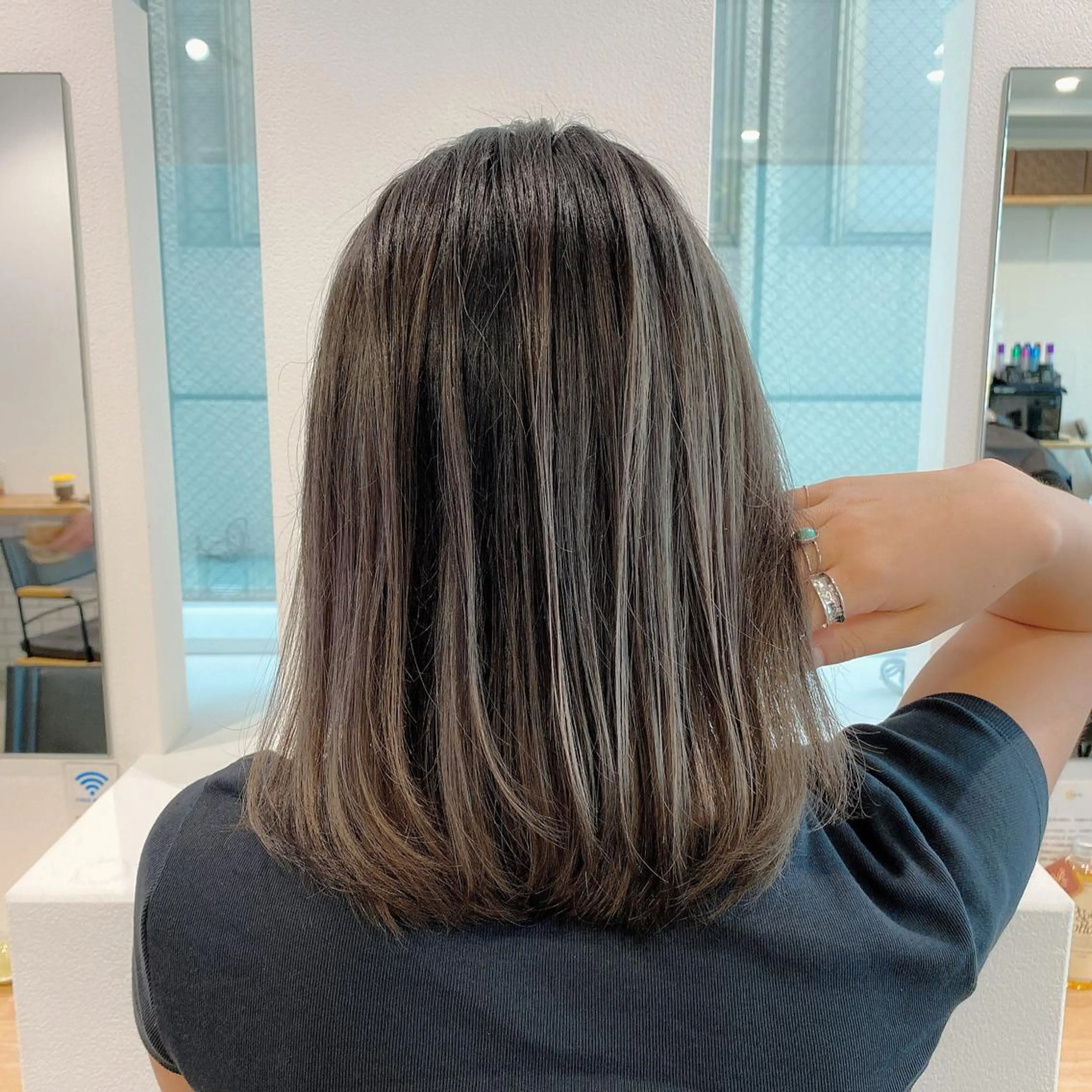 ミディアム カラー グレージュ ヘアカラー JILBLAN京都 ショート/ハイライトのヘアスタイル