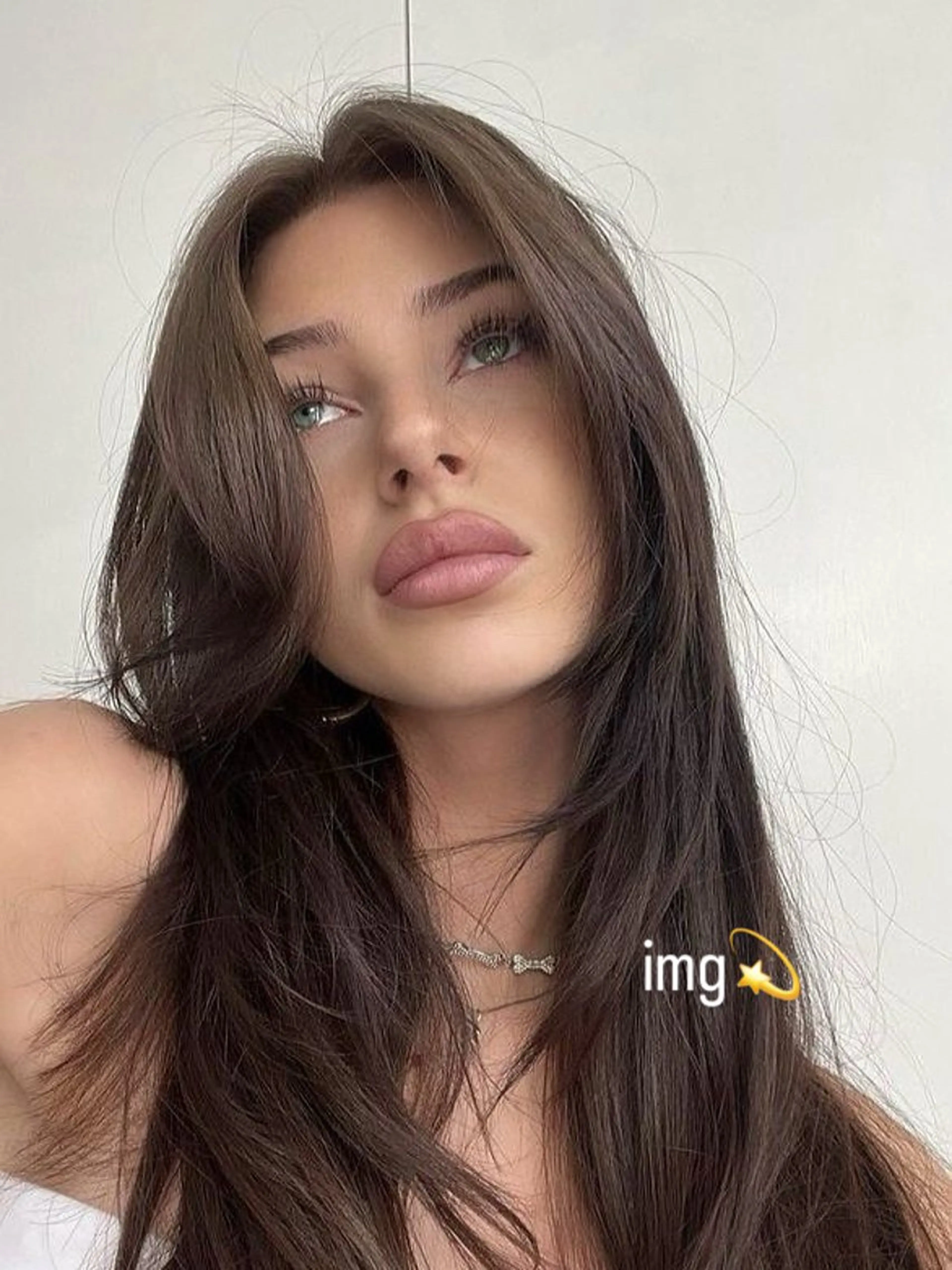 one color + treatment ✨️の写真