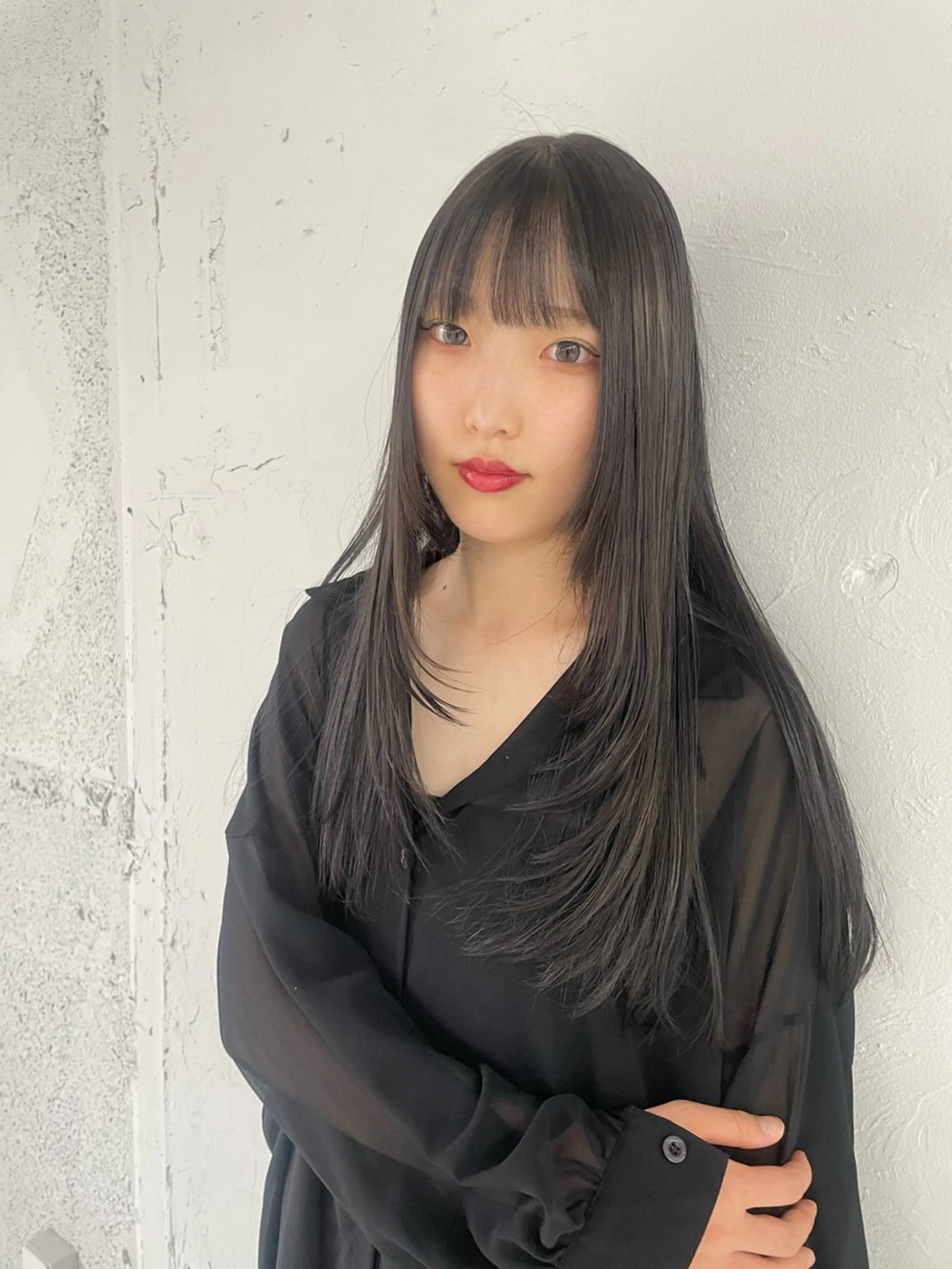 ロング カラー ヘアカラー トリートメント ハイトーン/パーソナ ルカラー診断ユキノのヘアスタイル