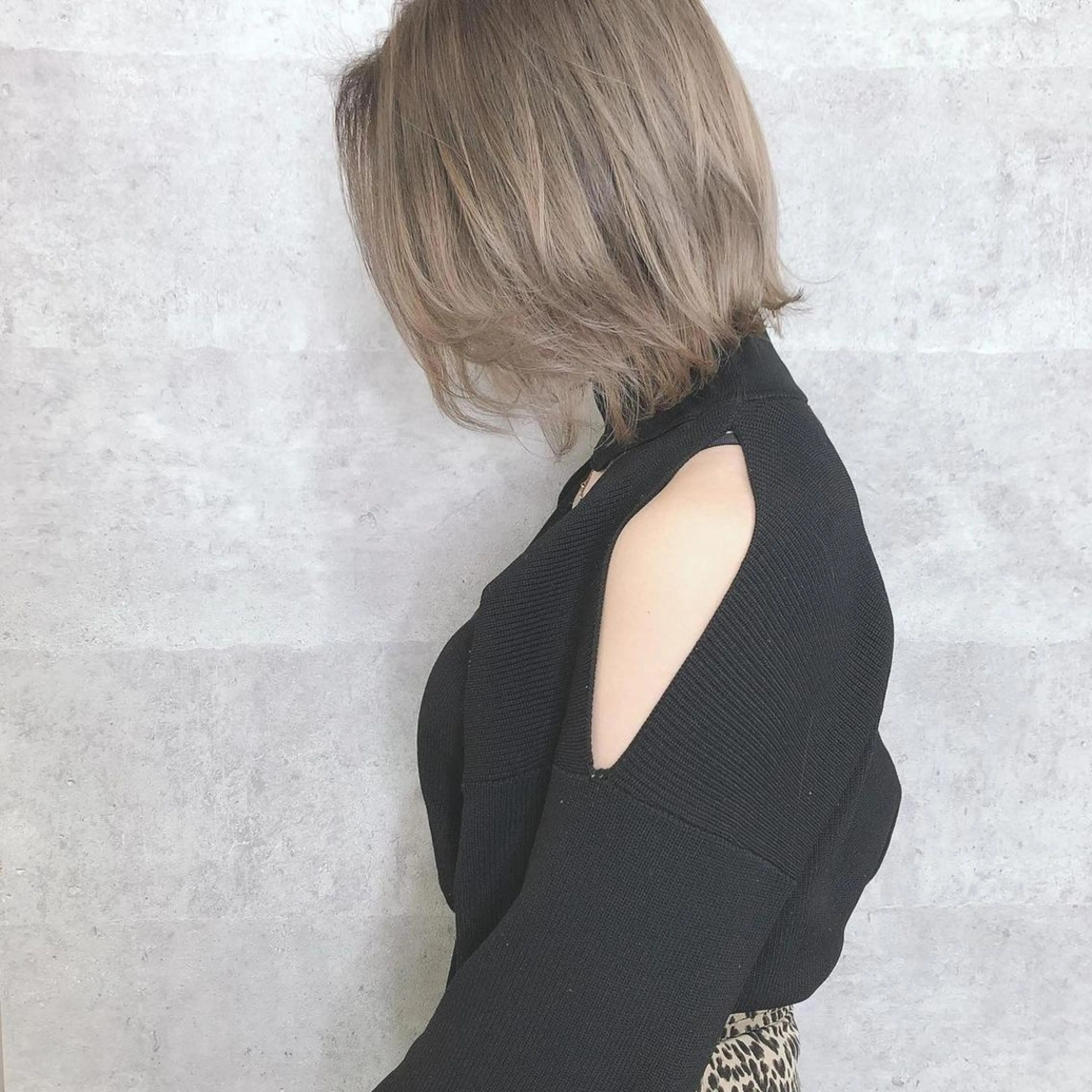ショート カラー 髪質改善 中川　翔のヘアスタイル