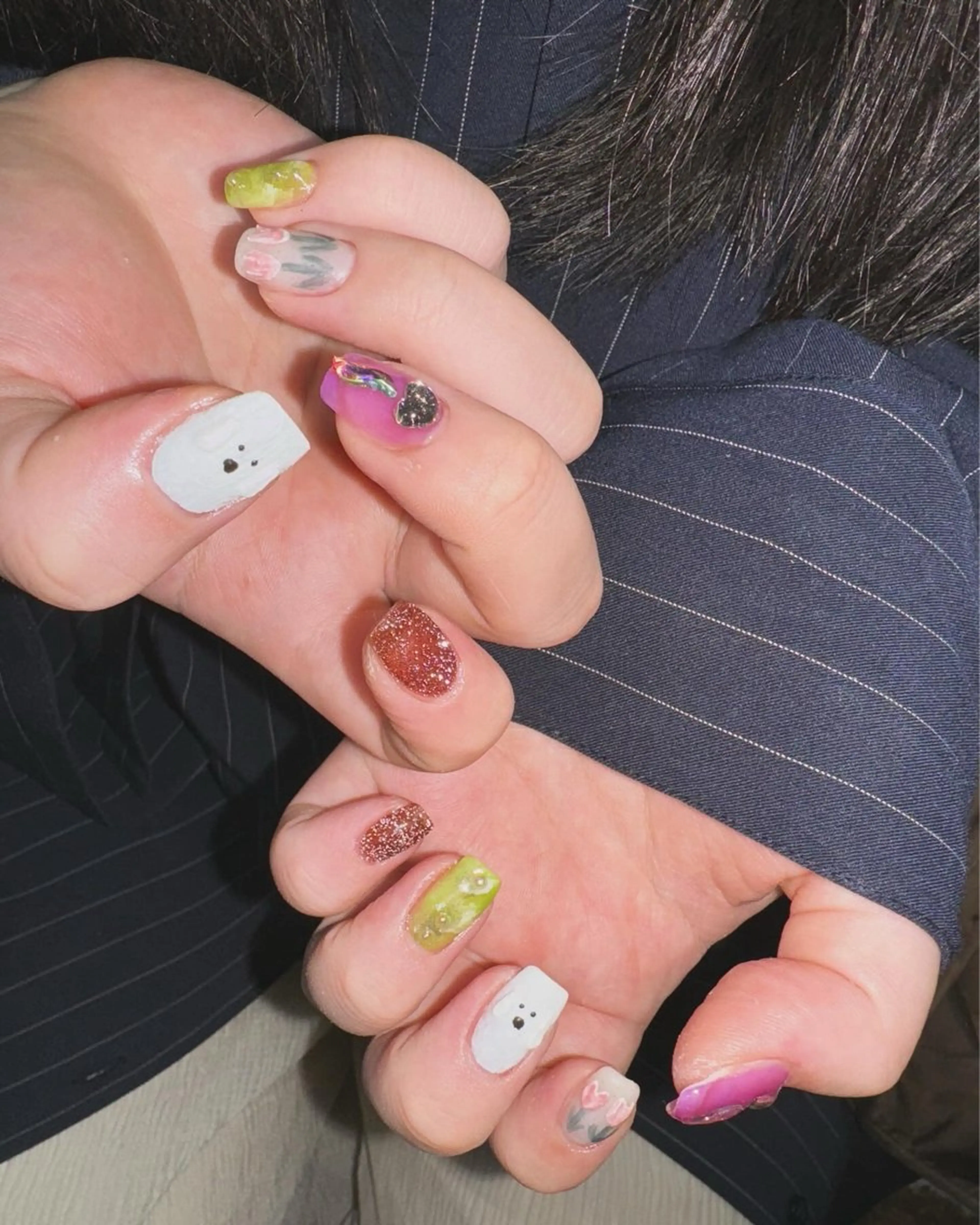 ネイル アートネイル フラッシュネイル ジェルネイル 持ち込み ニュアンスネイル ハンドネイル flowers nailのネイルデザイン