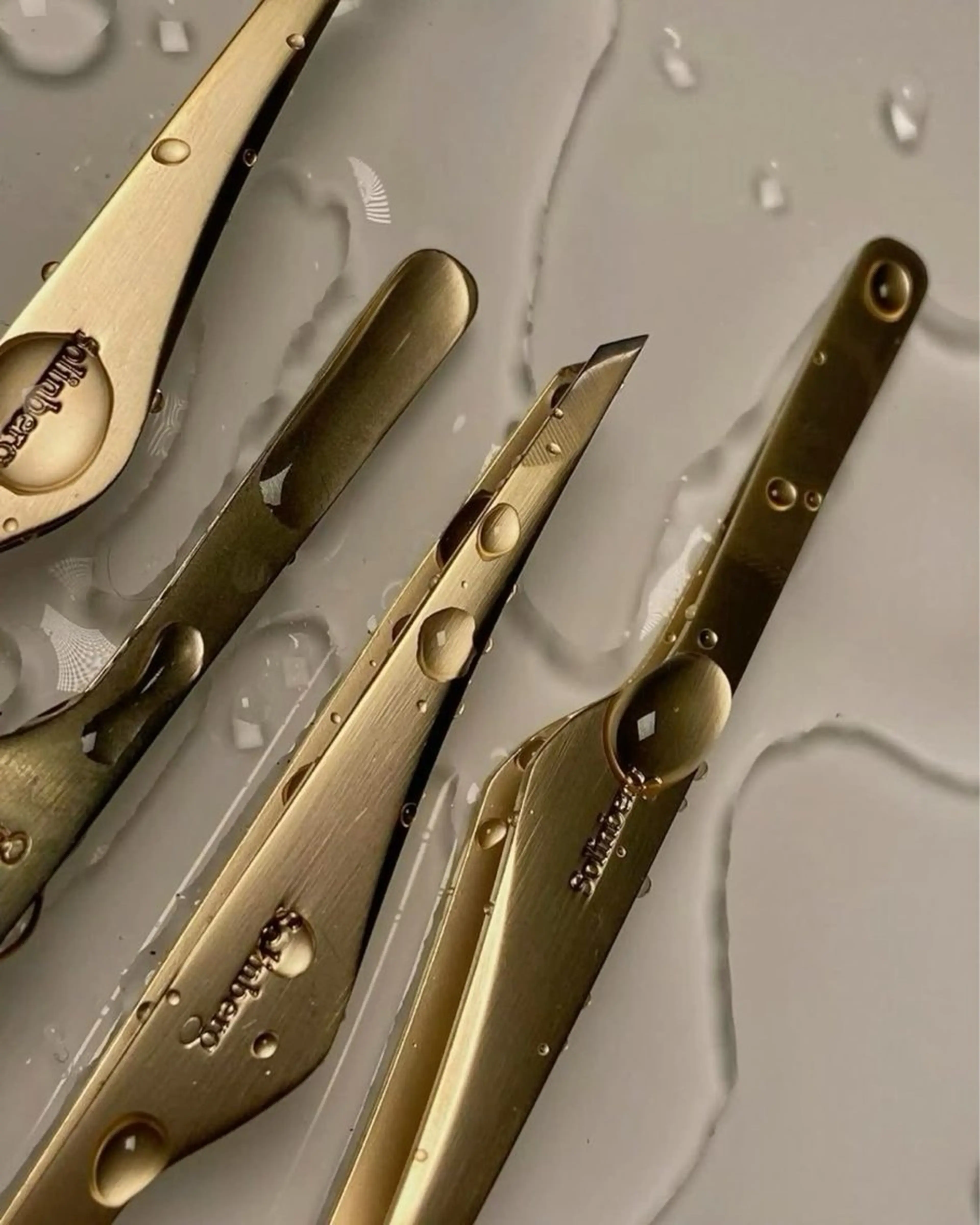 Taya． Tabanaの眉毛・アイブロウイメージ