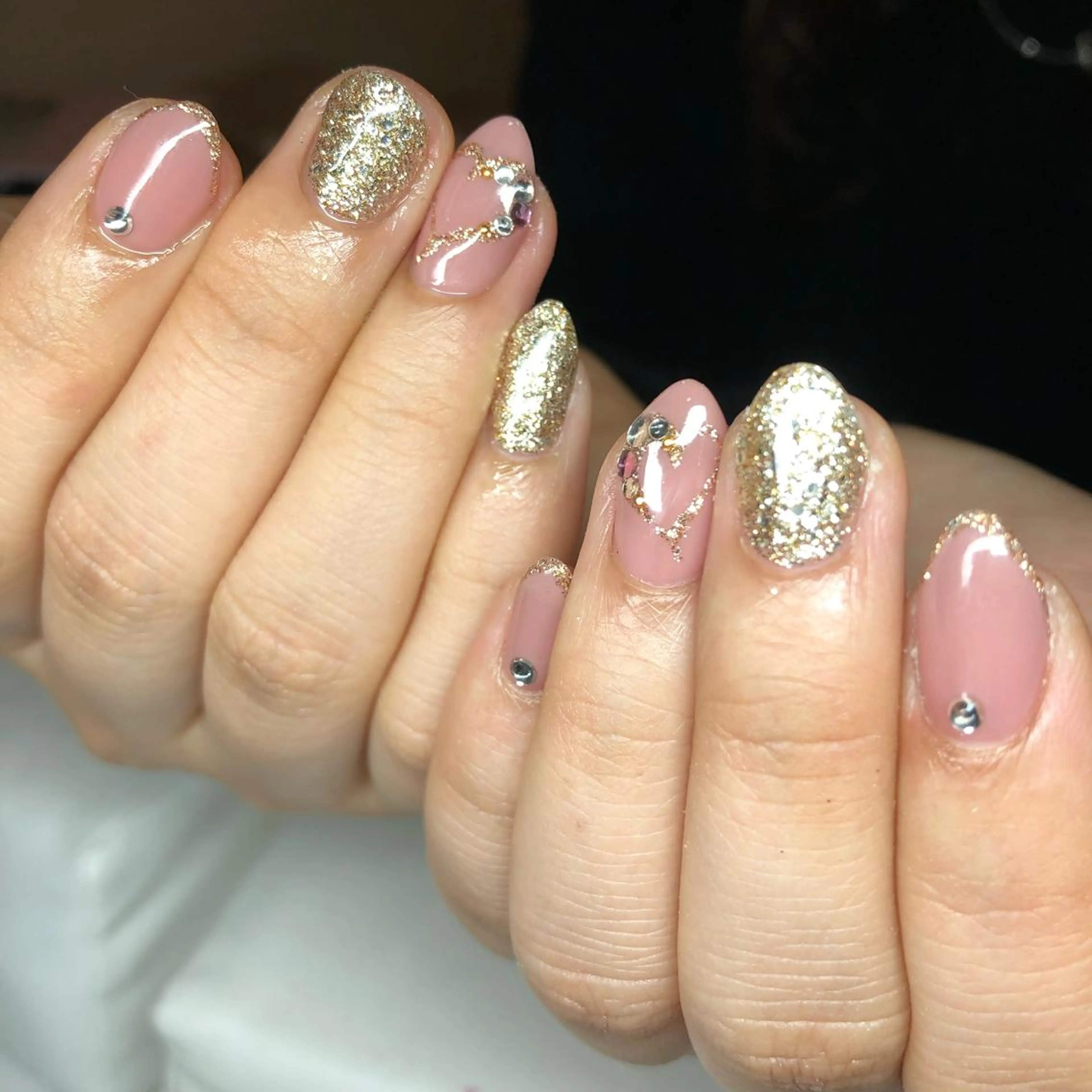 ネイル バレンタイン maggienail所属・Maggie Nagisaのネイルデザイン