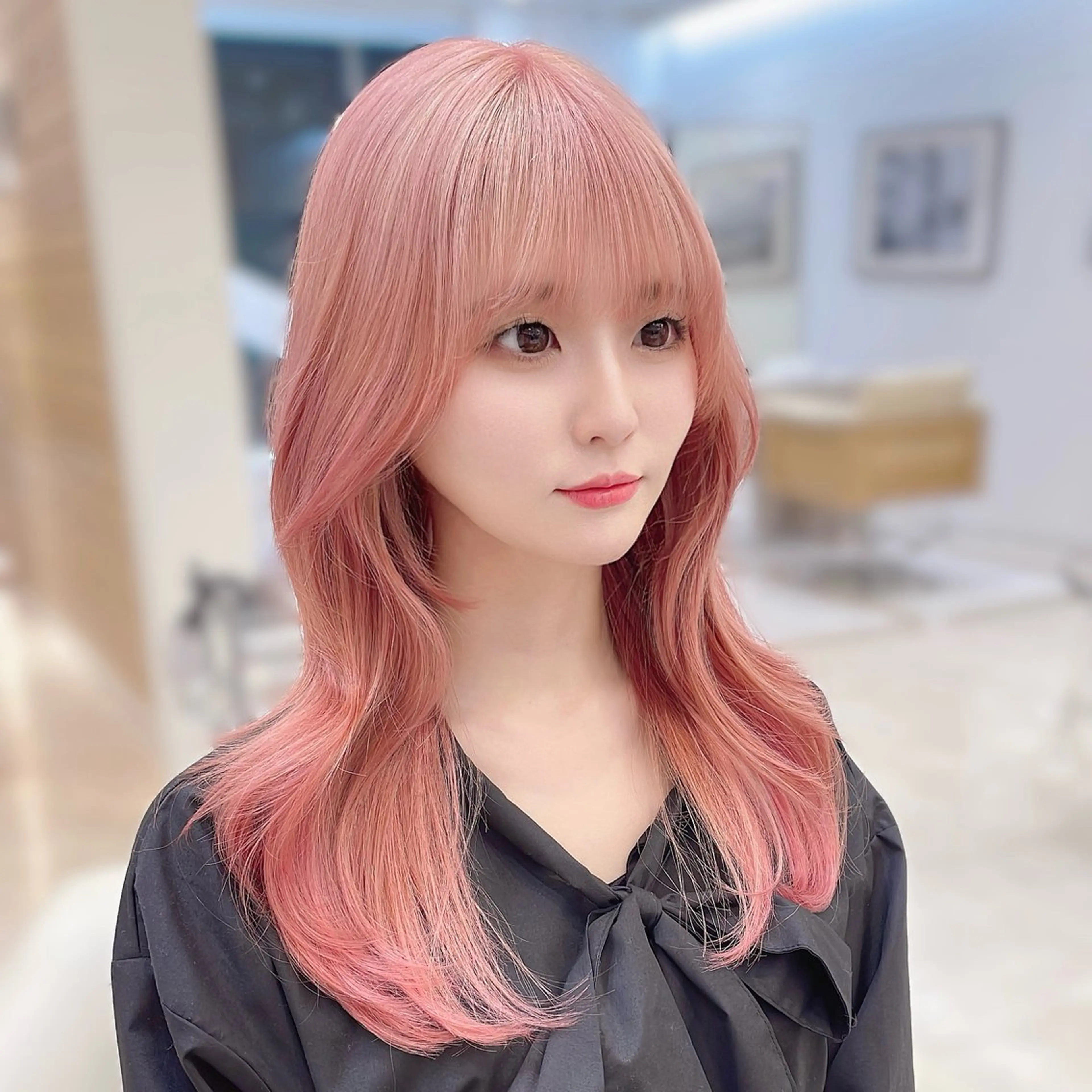 【✨ハイトーン✨】　　　　　　　　　　　　　　　　　　全頭ブリーチ👩🏼Wカラー💕の写真