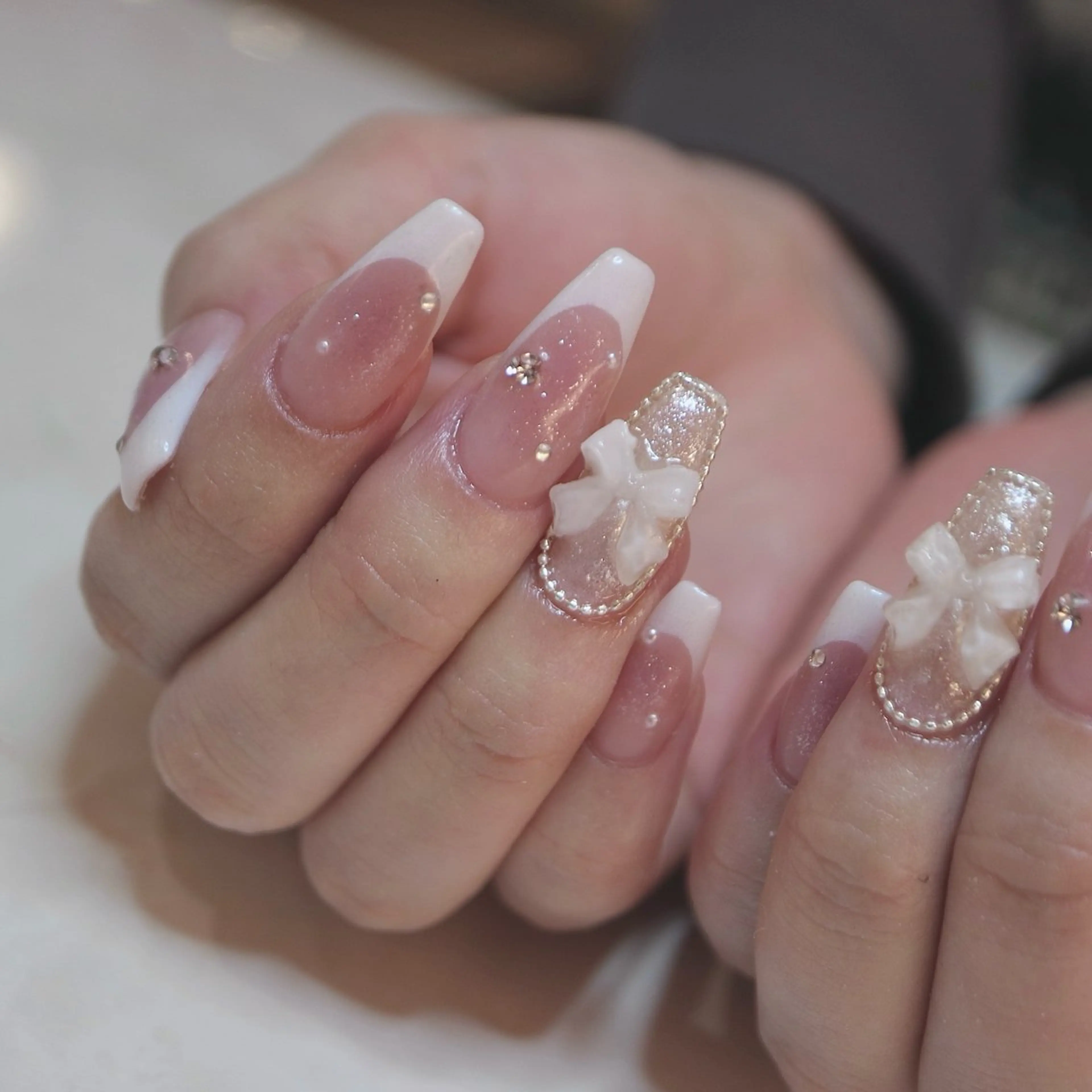 ネイル チークネイル フレンチネイル グラデーション Ami所属・NailSalon Amiのネイルデザイン