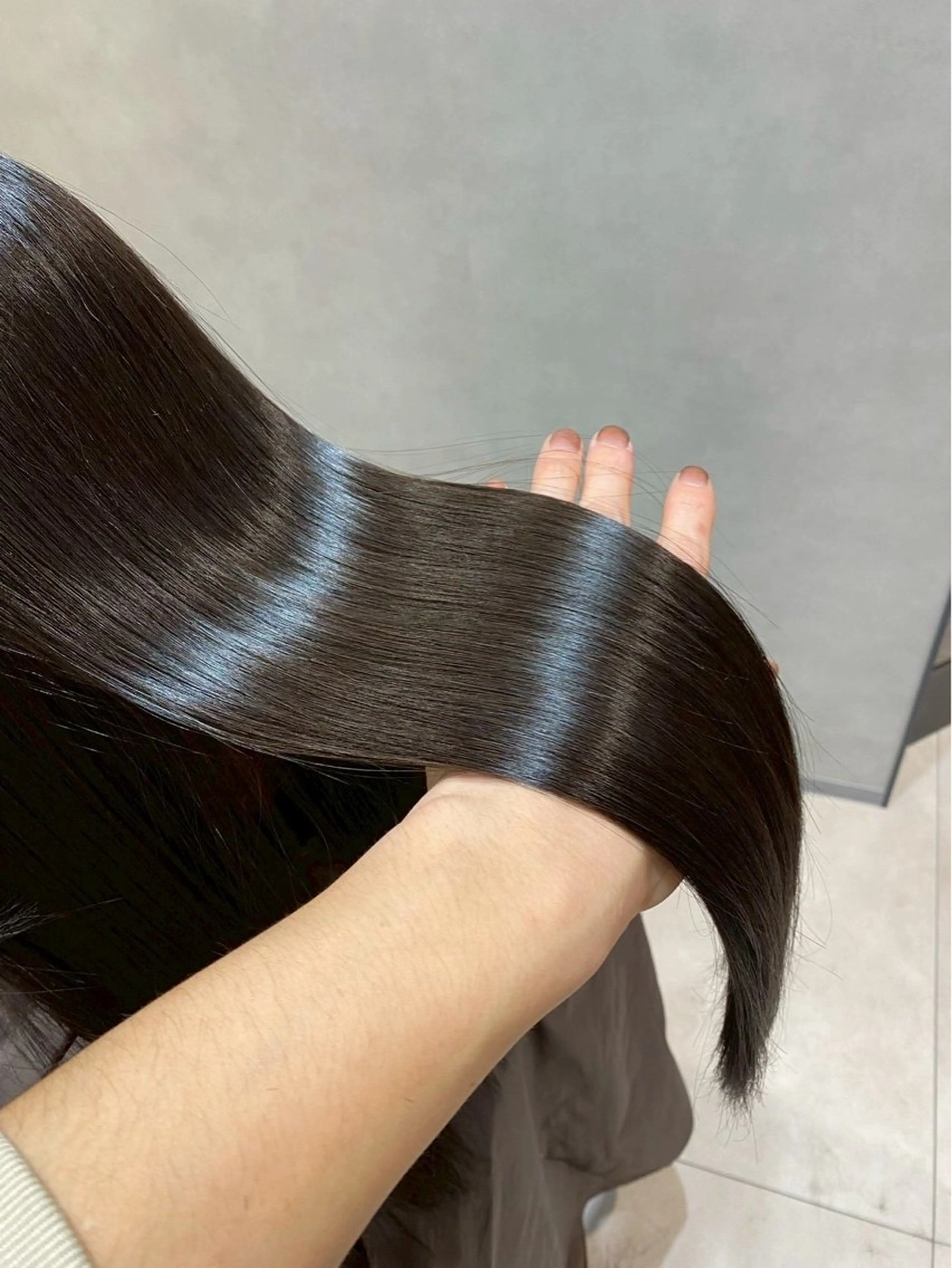 ロング カラー youres hair髪質改善トリートメント&ヘッドスパ青葉台店所属・武田 勇貴のヘアスタイル