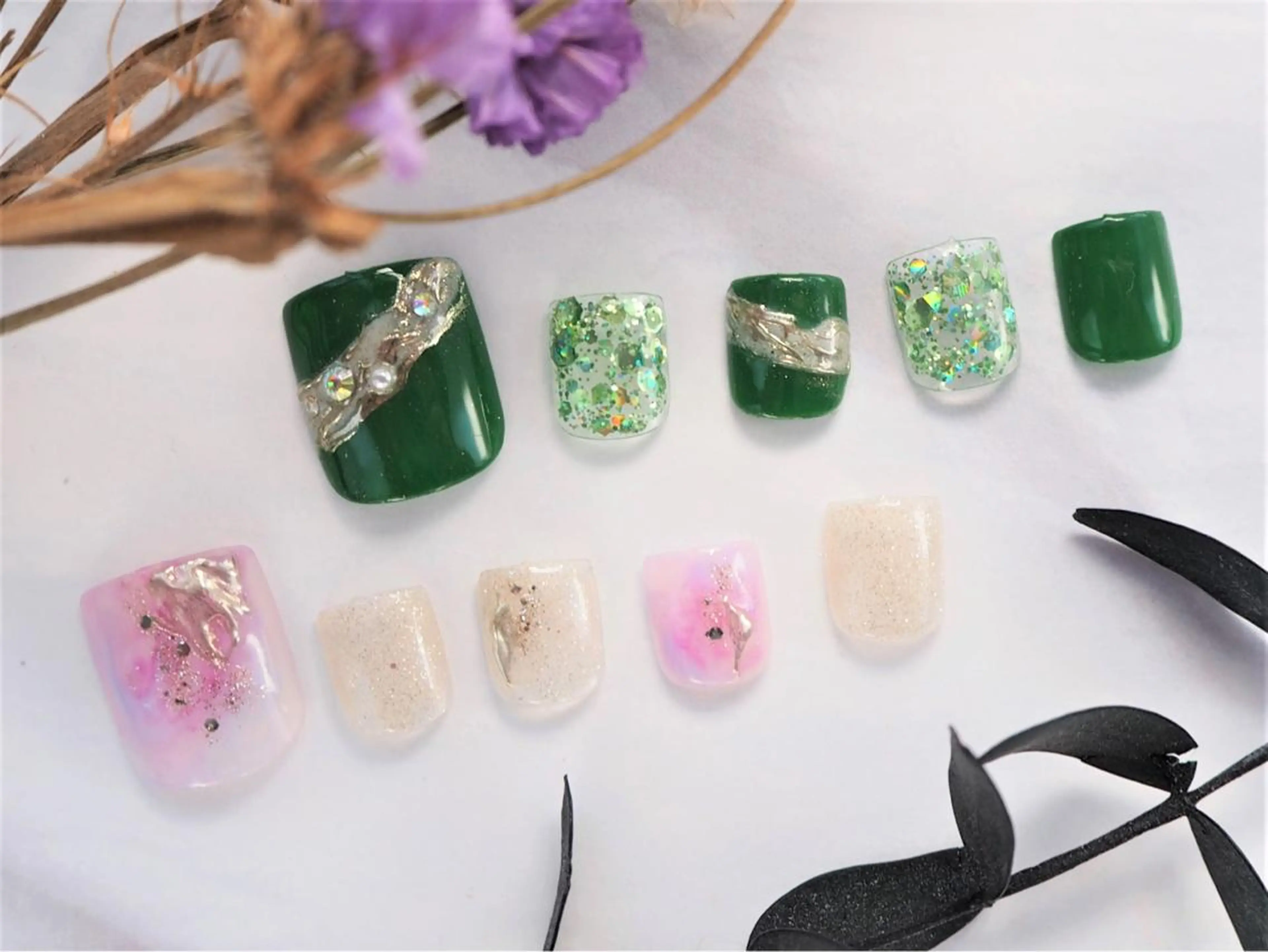 ネイル フットネイル ビューティーサロン ヘゼリヒのネイルデザイン