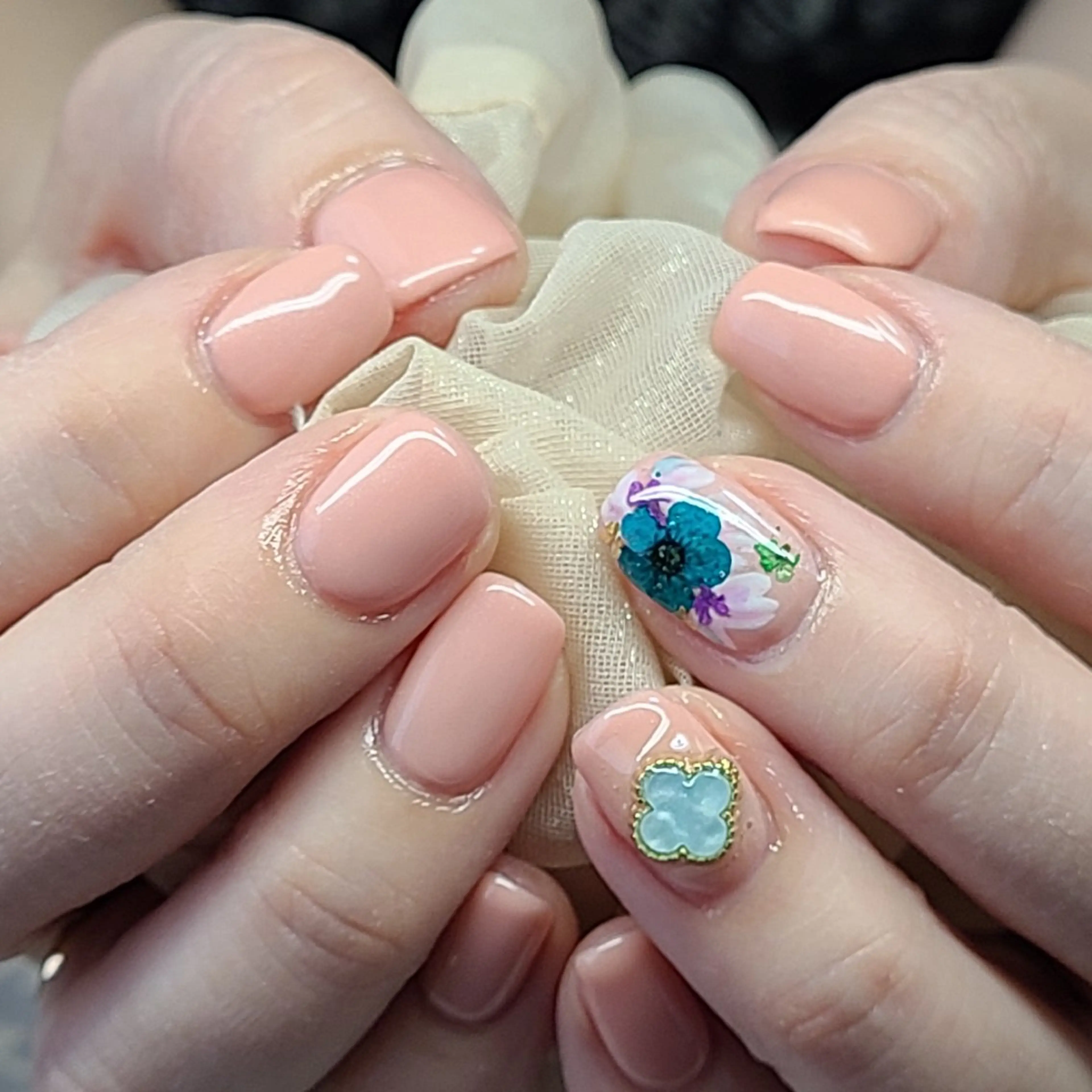 ネイル Nail  Ai    のネイルデザイン
