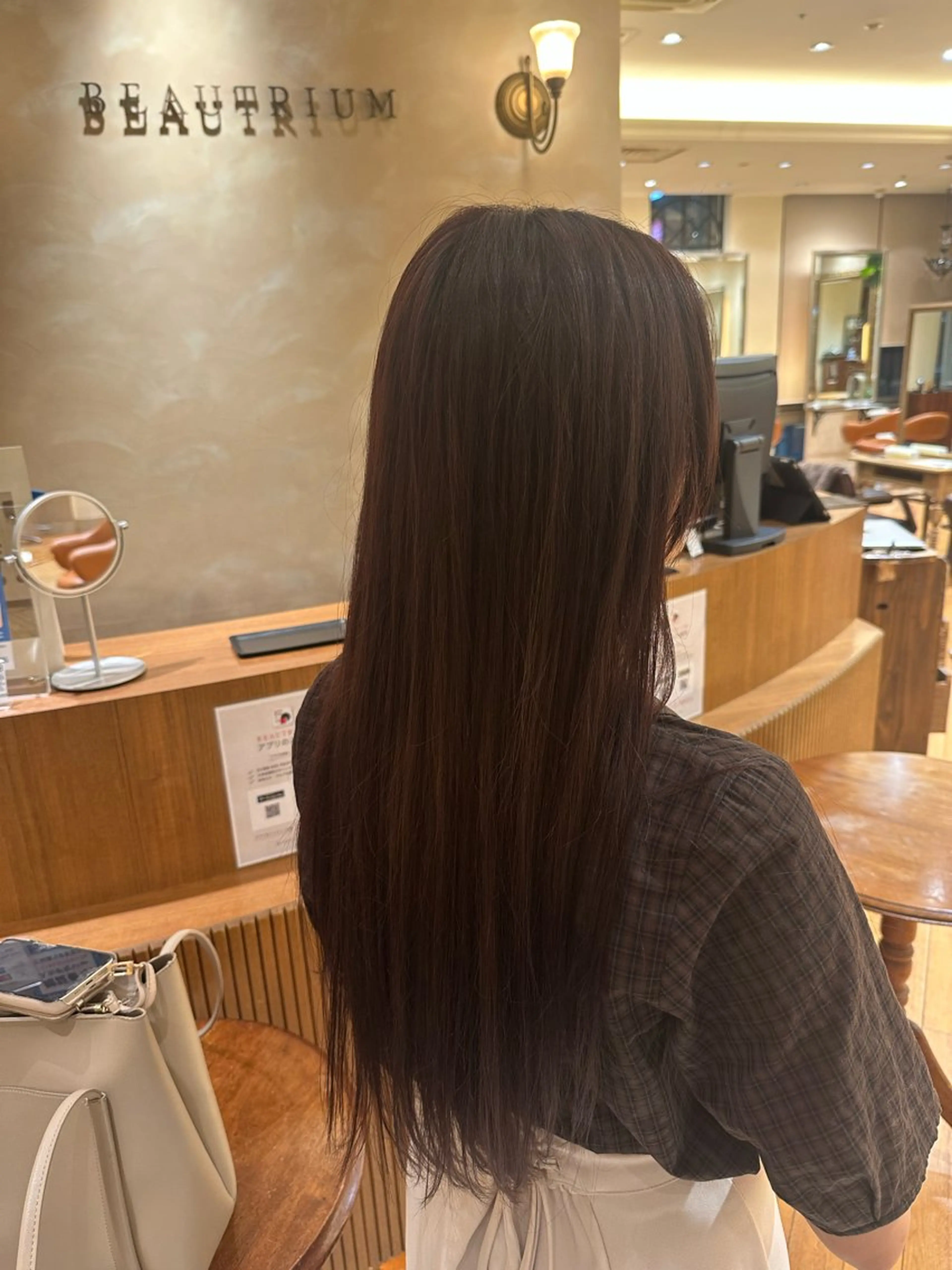 ロング カラー ヘアカラー 池見 円花のヘアスタイル