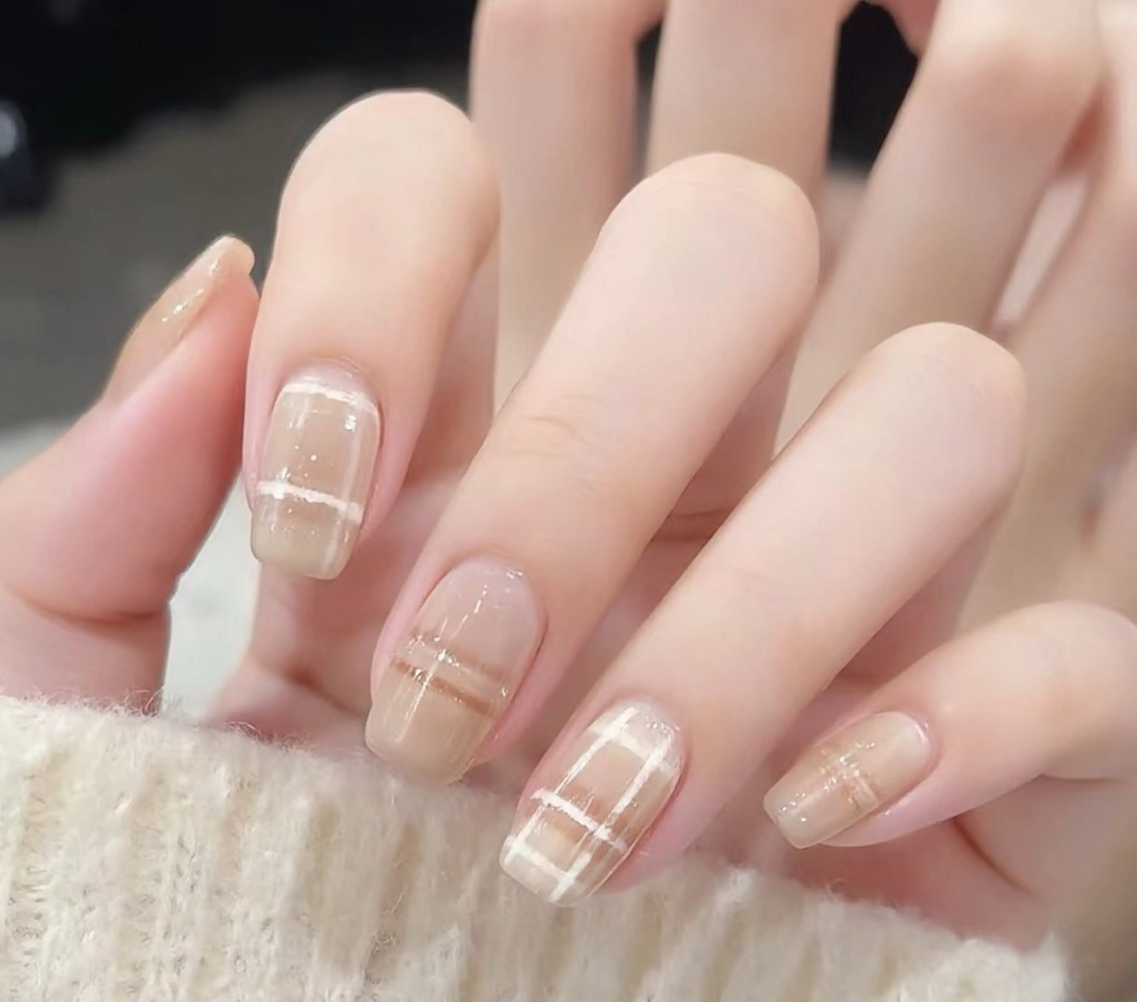 ネイル オーロラネイル フラワーネイル フットネイル フレンチネイル ジェルネイル ハンドネイル 長さだし専門 ありさのネイルデザイン