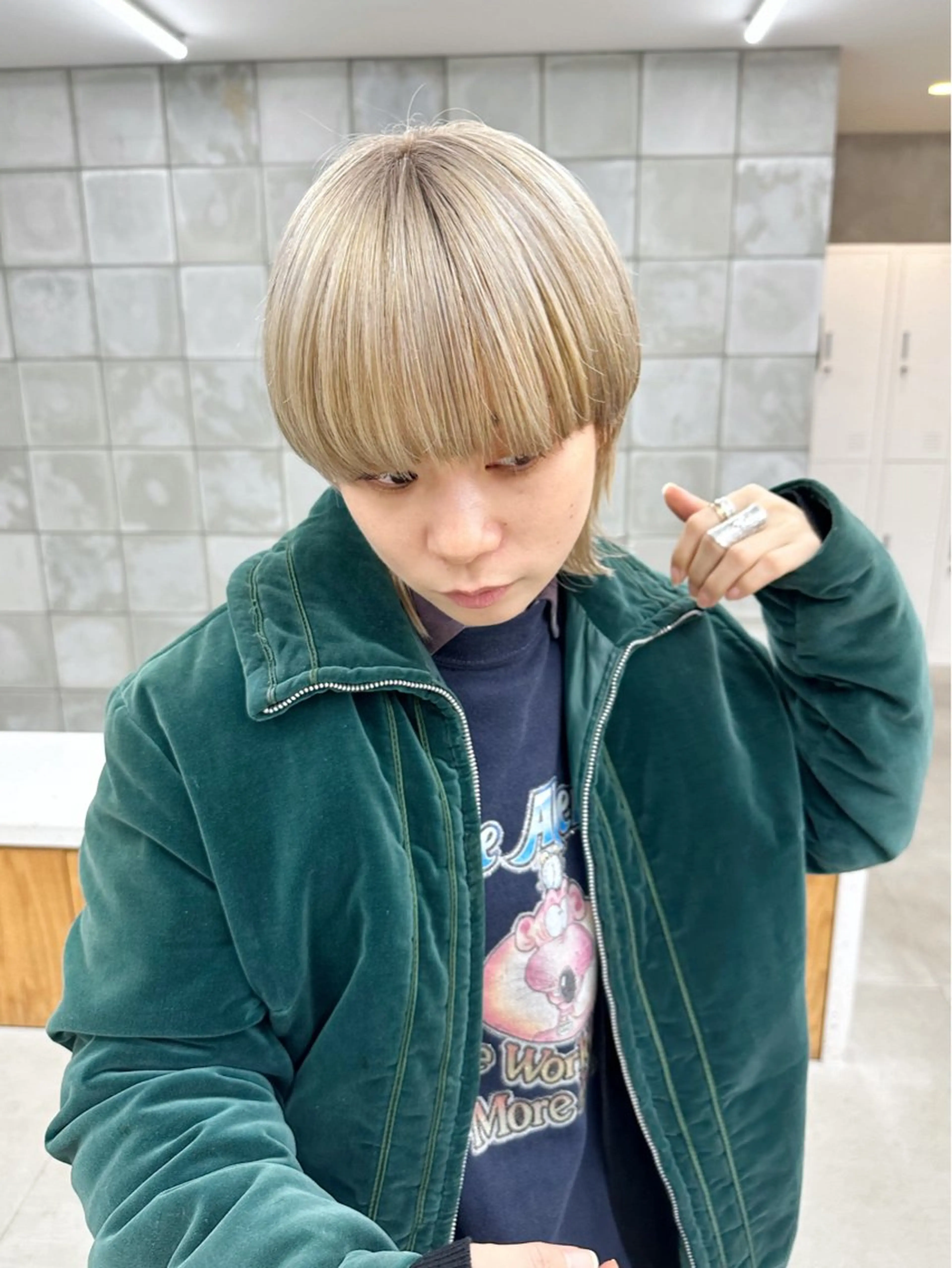 ショート カラー カット ヘアカラー 榛地 渉馬のヘアスタイル