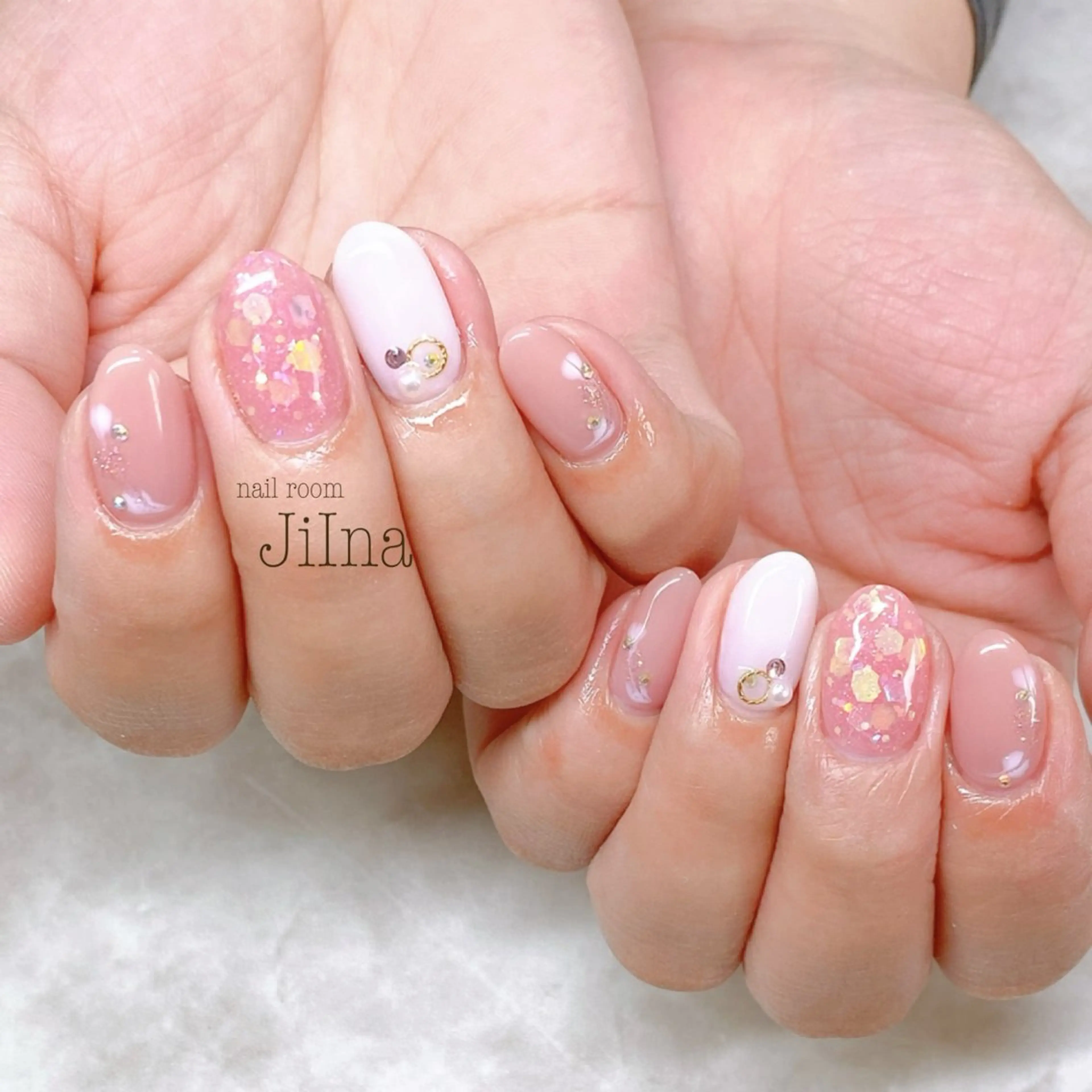 ネイル nail room JiInaのネイルデザイン