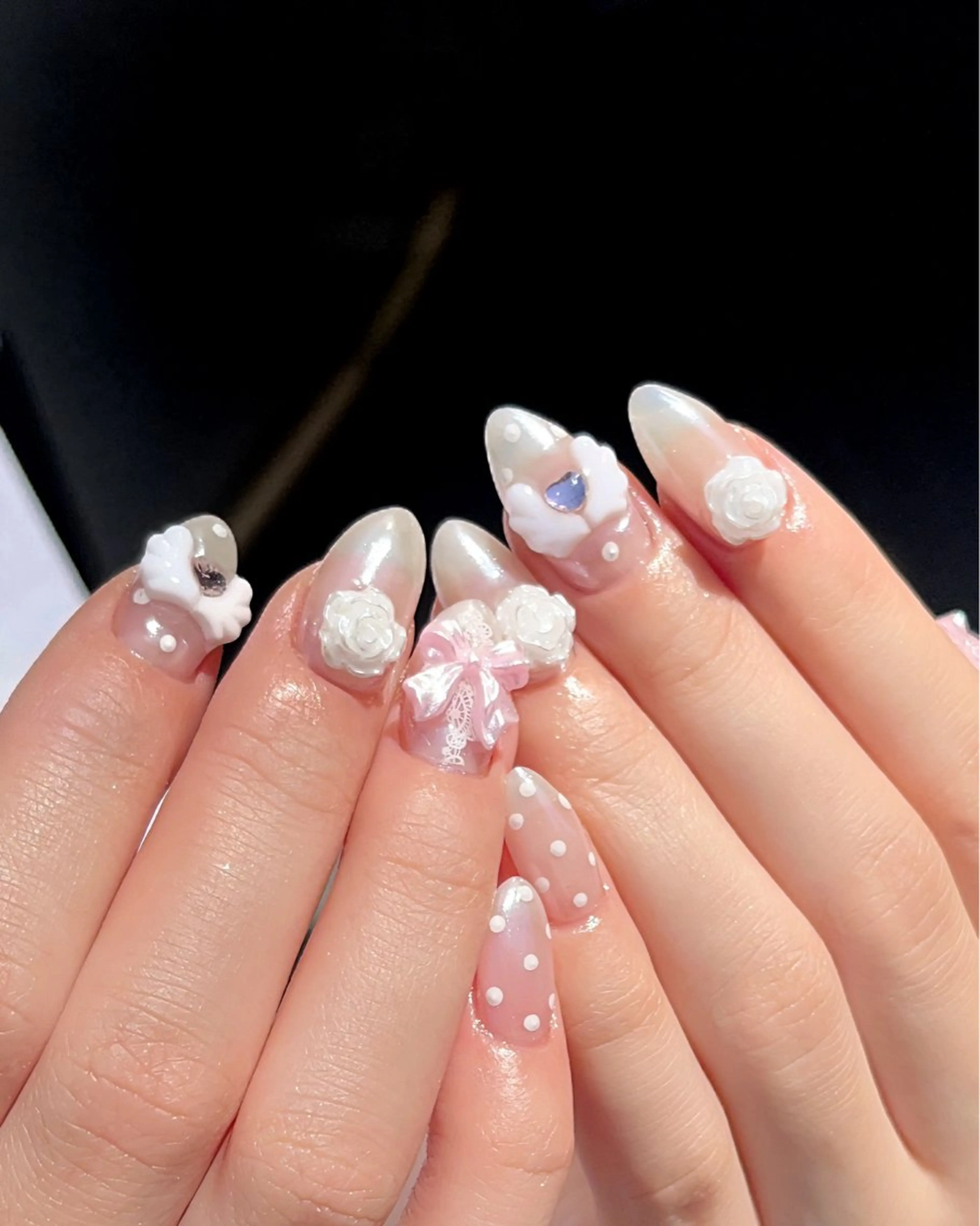 ネイル ドット 長さ出し ジェルネイル ミラーネイル ワンホンネイル ハンドネイル 🫧OPELIA NAIL渋谷🫧のネイルデザイン