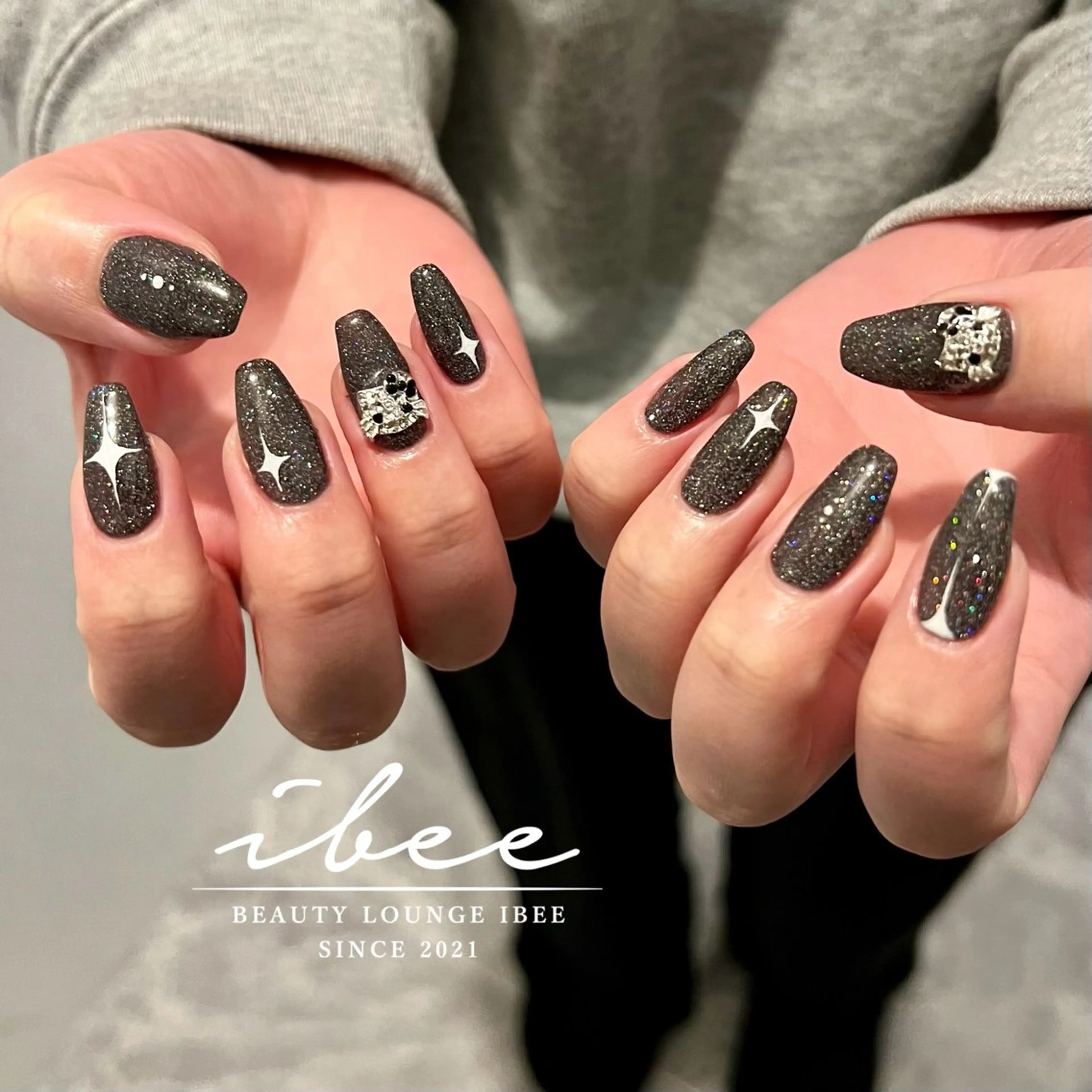 ネイル ハンドネイル ibee nail 🤍yumiのネイルデザイン