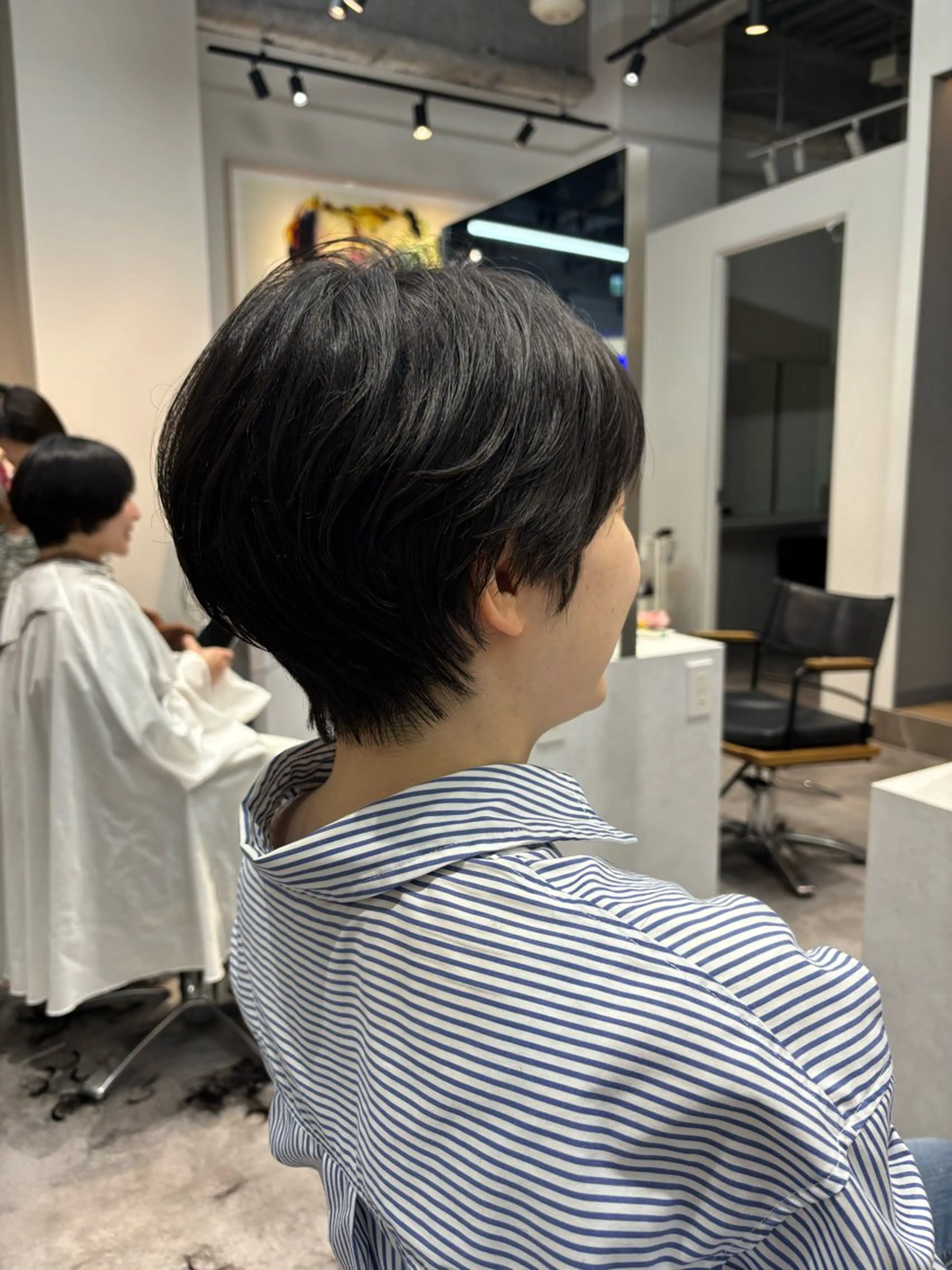 ショート カラー ヘアアレンジ マエダ アズミ🌱のヘアスタイル