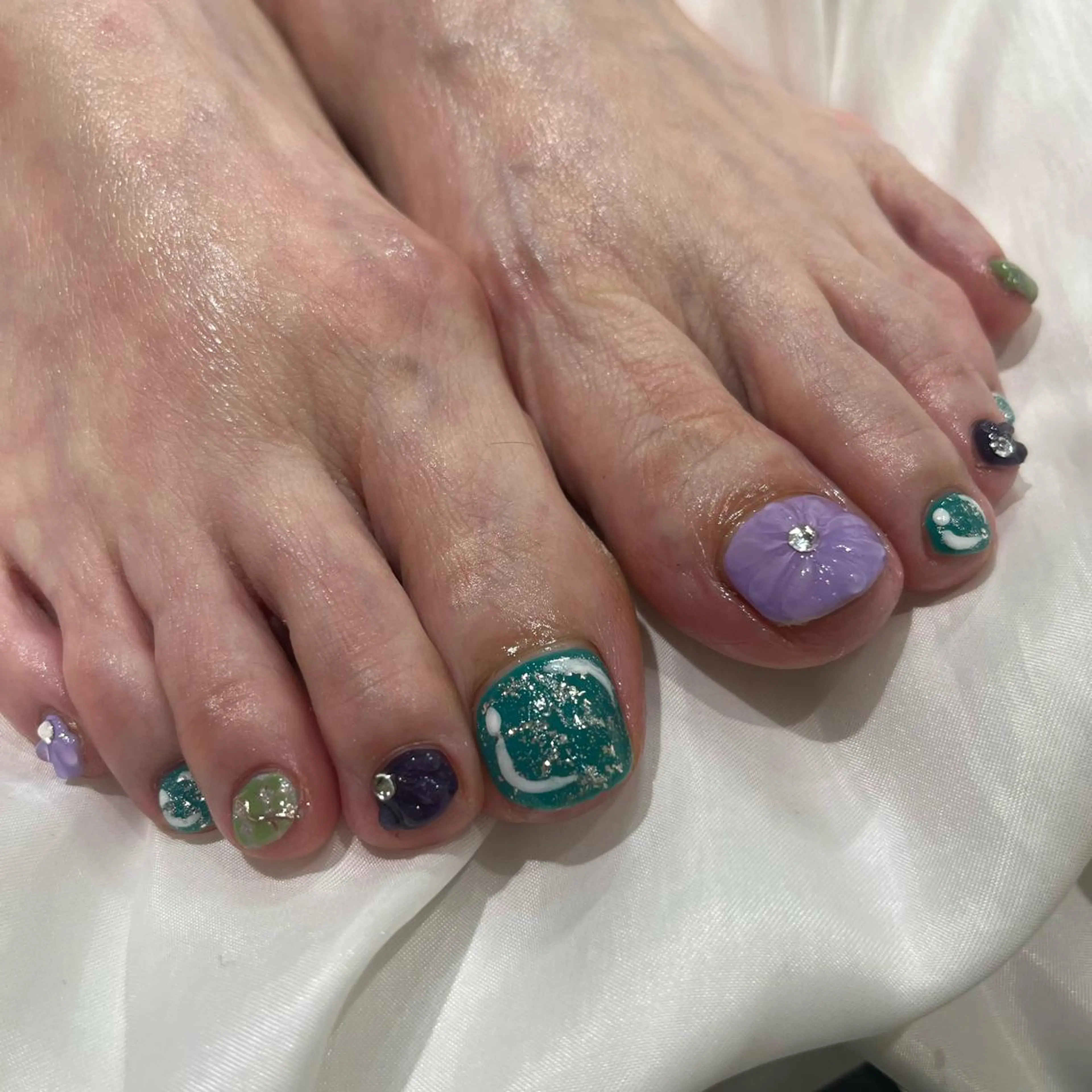 ネイル THE BALM Noahのネイルデザイン