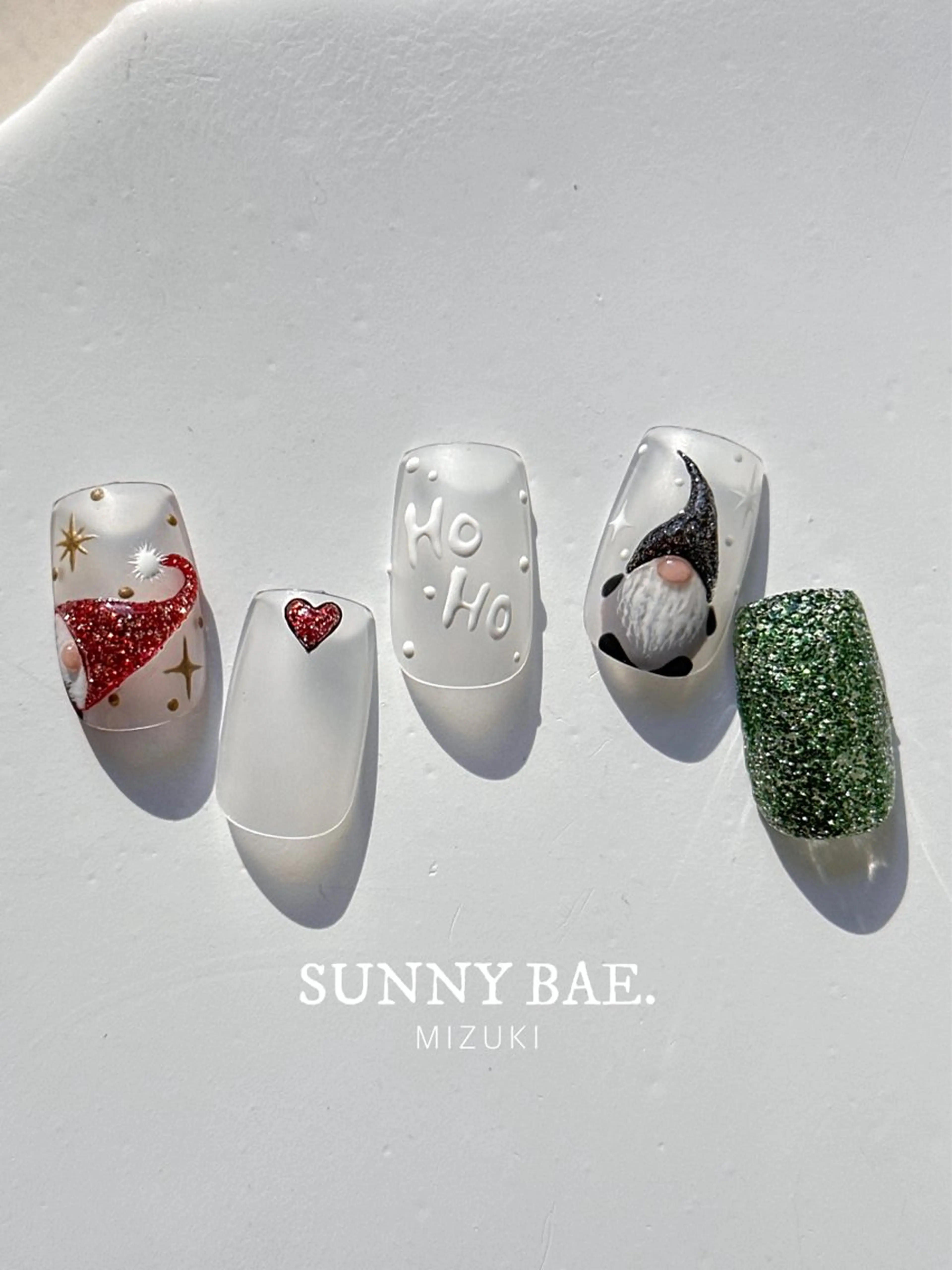 ネイル アートネイル フラッシュネイル ハート ラメ(グリッター) 赤色 SUNNY BAE. 🌼MIZUKIのネイルデザイン
